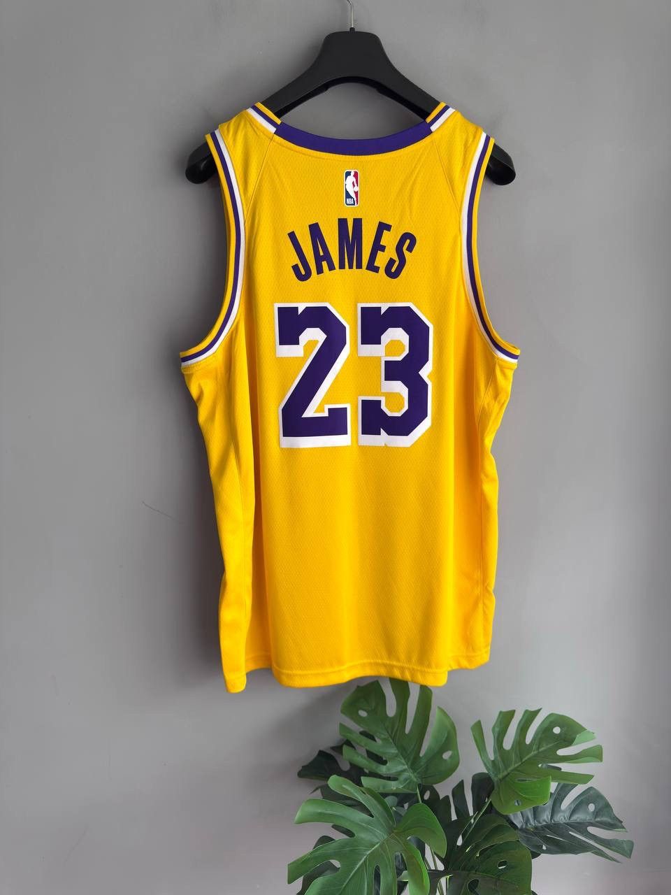Nike Nike Los Angeles Lakers NBA Basketball Jersey #23 JAMES, XL Size US XL / EU 56 / 4 - 7 Thumbnail