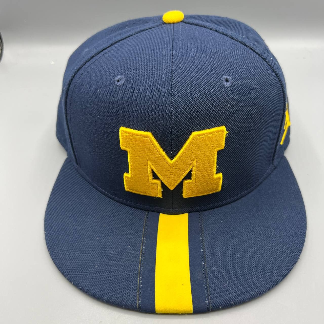 Jordan Brand Michigan Wolverines x Air Jordan Hat Men Snap Back Cap Size ONE SIZE - 3 Thumbnail