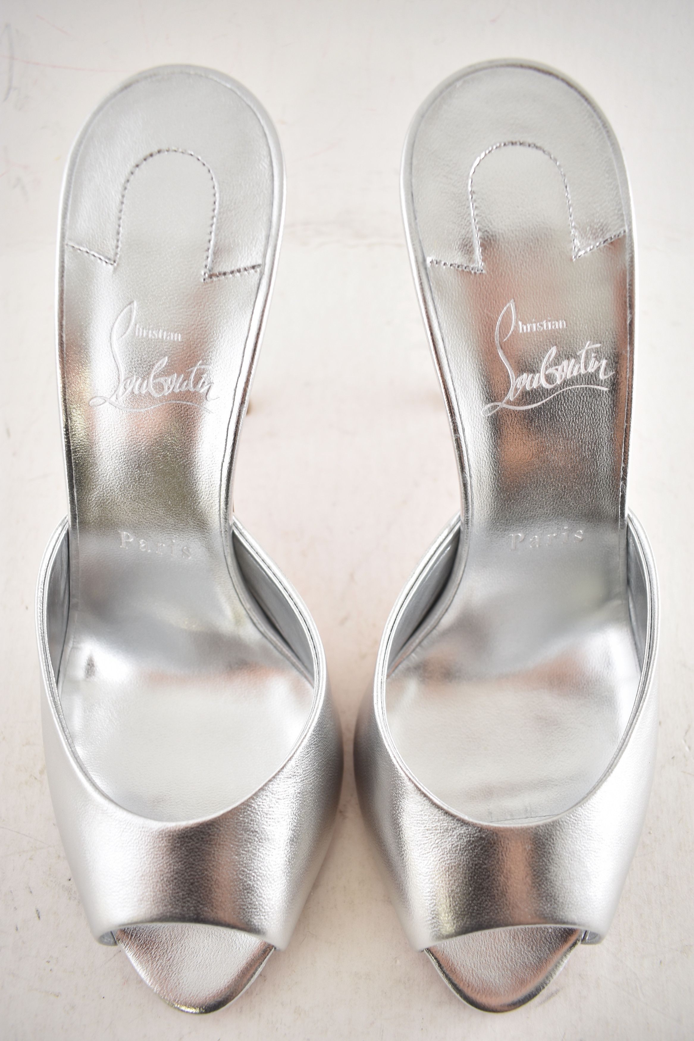 Christian Louboutin Me Dolly 100 Silver Nappa Backless Sandal Mule Heel Pump 39 Size US 9 / IT 39 - 10 Thumbnail