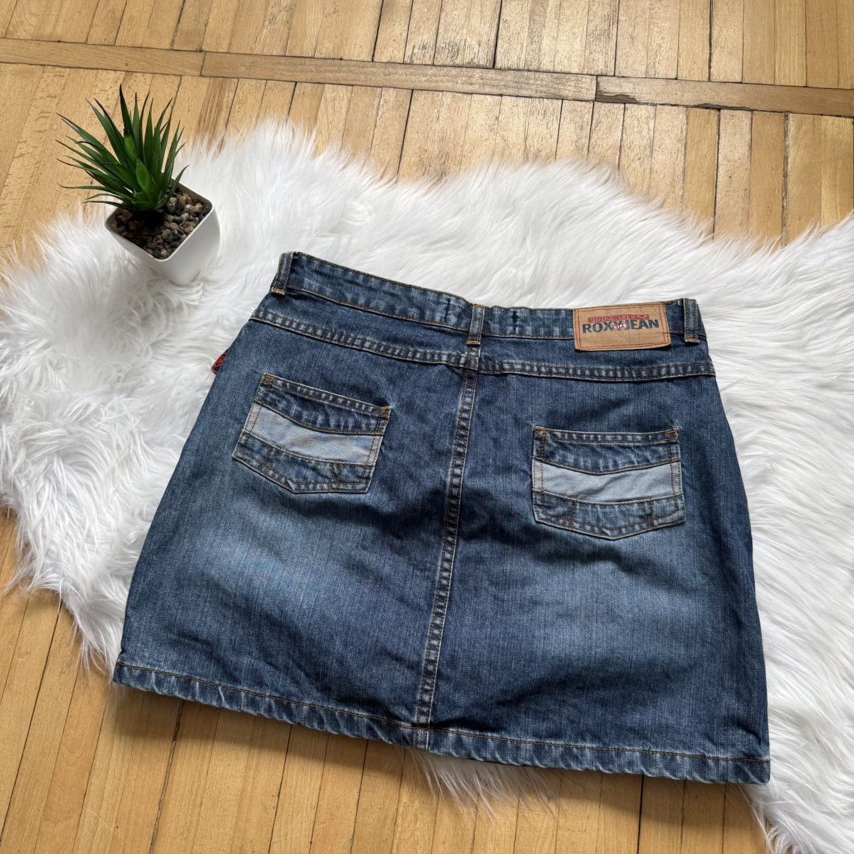 Quiksilver 📌 Vintage Y2K Roxy Quiksilver Denim Skirt Size 27" / US 4 / IT 40 - 1 Thumbnail