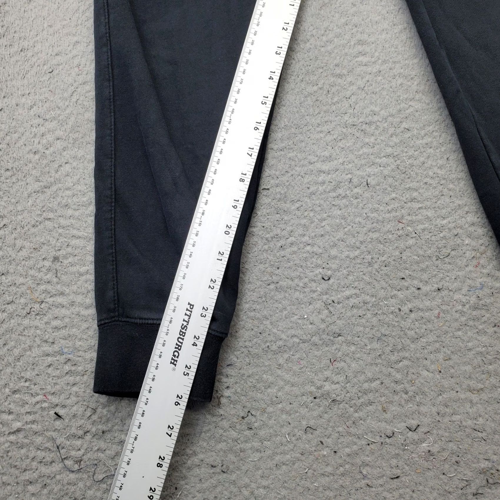 Nike Nike Jogger Pants Womens S Black Fleece Lined Athletic Gym Logo Elastic Waist Jogger Pants Size 28" / US 6 / IT 42 - 4 Thumbnail