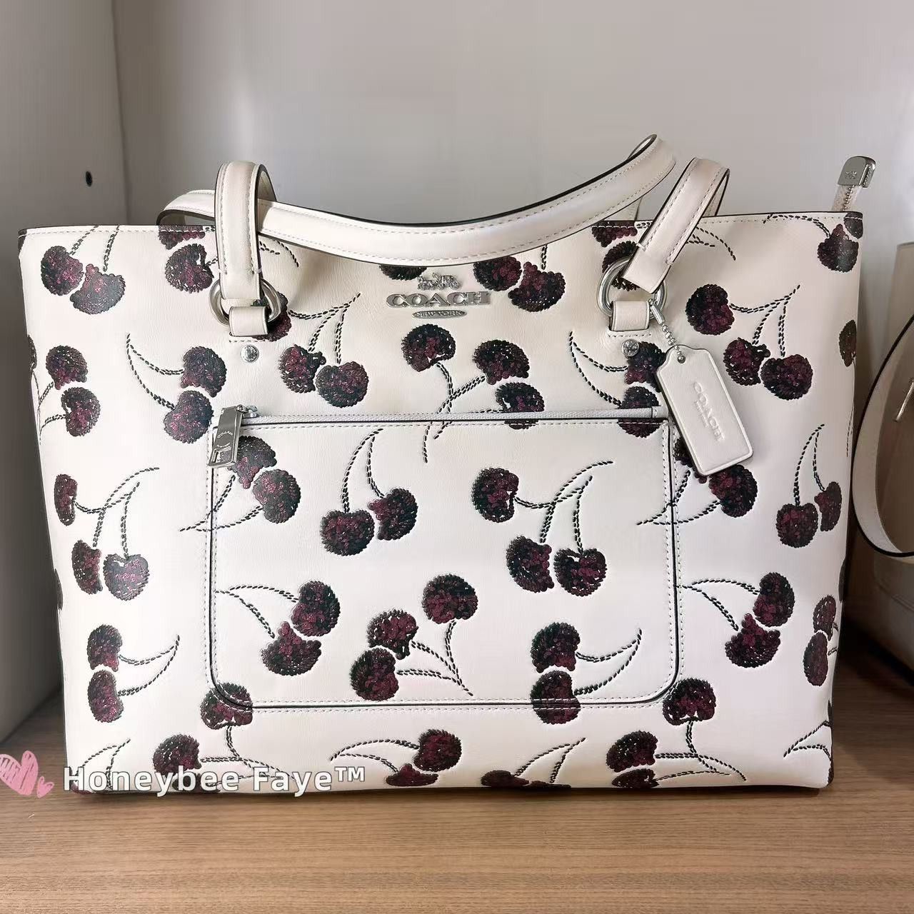 Coach Nwt Coach Station Tote Bag With Cherry Print CCZ14 Size ONE SIZE - 1 Thumbnail