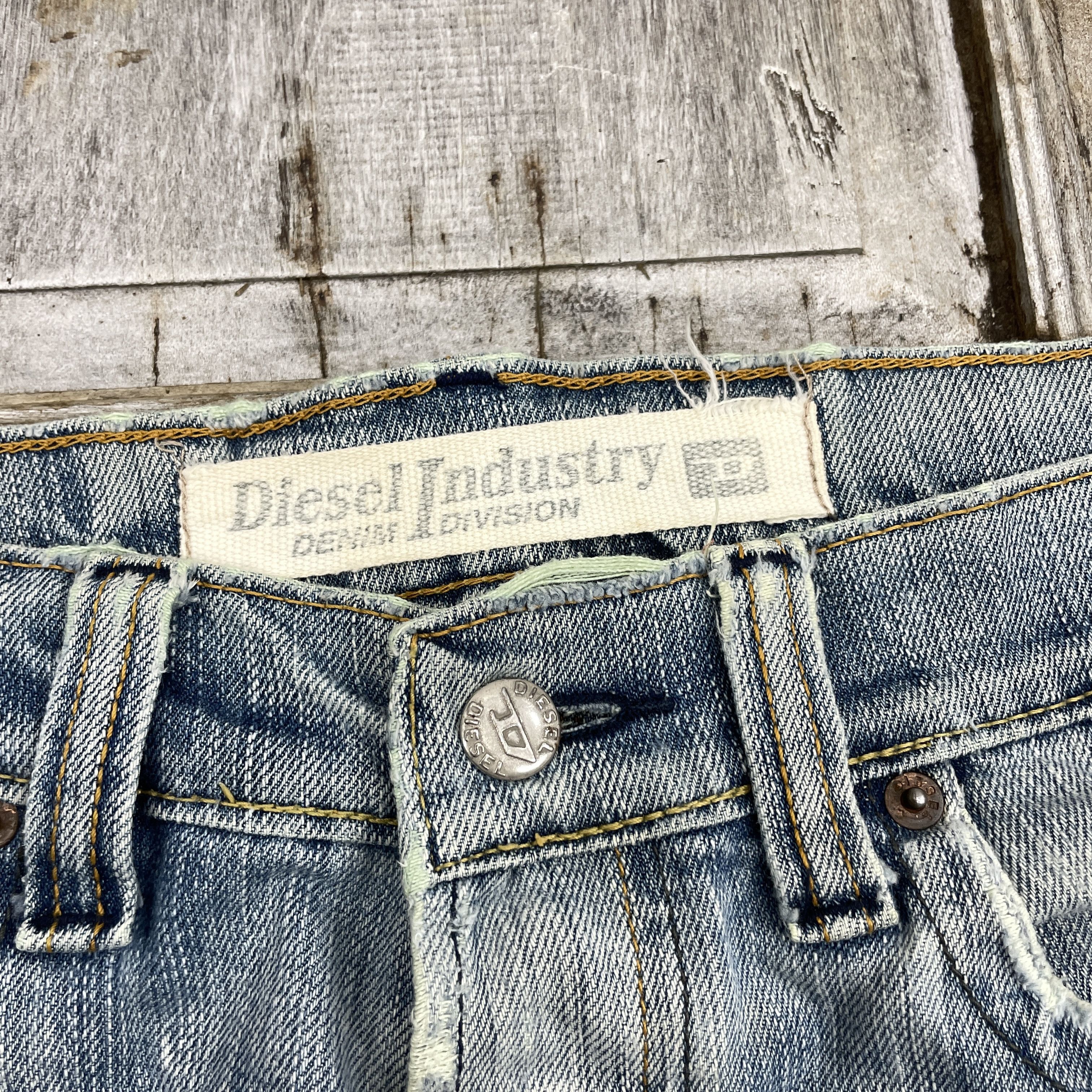 Designer × Diesel × Vintage Vintage Diesel Distressed Punk Style-wc300 Size US 35 - 7 Thumbnail