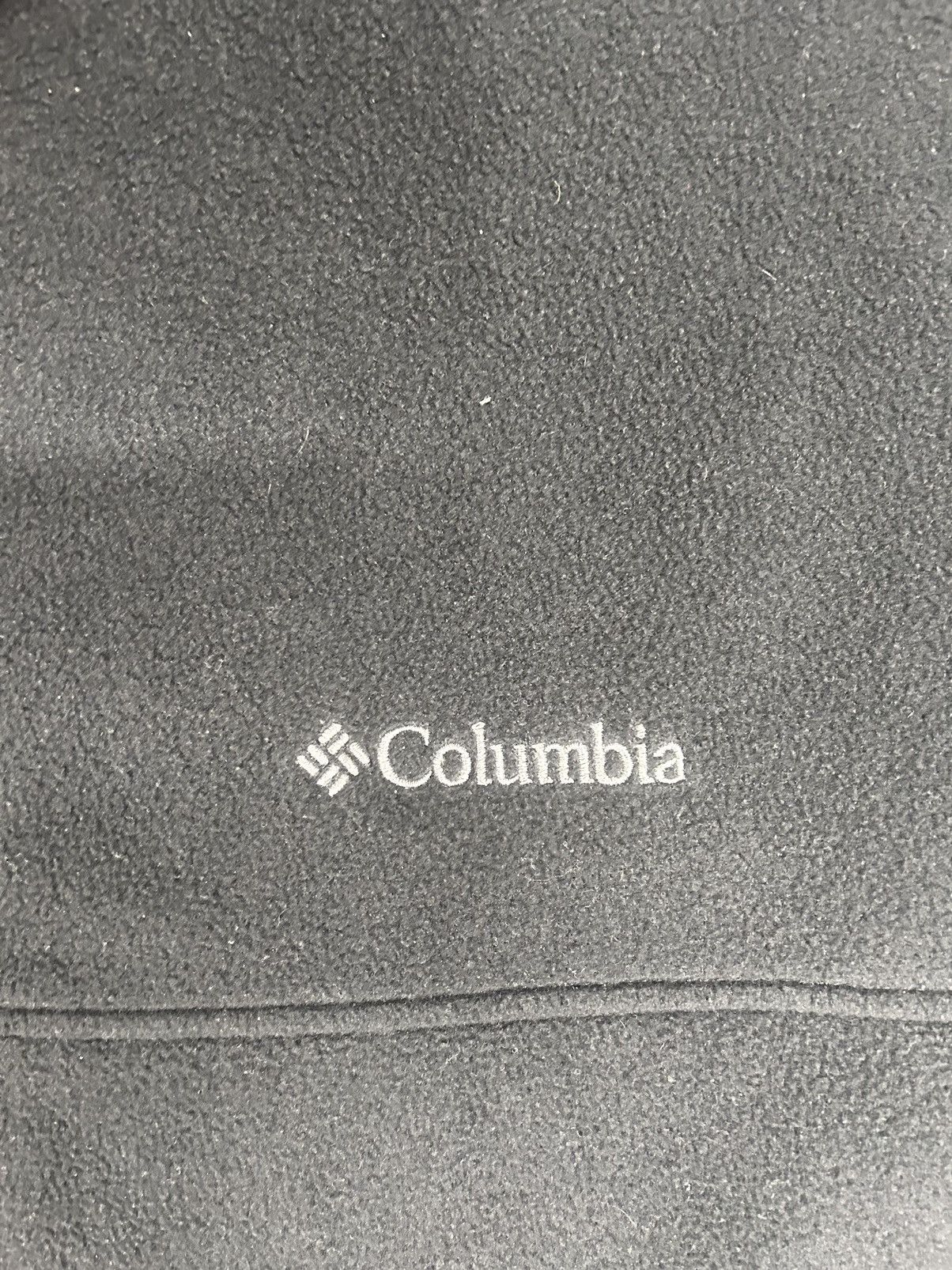 Columbia × Vintage Crazy Y2K Essential Black Columbia Zip Up Fleece Sweatshirt Size US XL / EU 56 / 4 - 2 Thumbnail