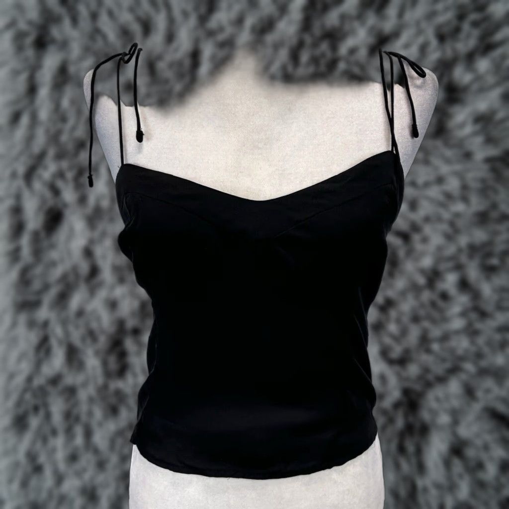 Abercrombie & Fitch NEW! Abercrombie & Fitch Crop Tank Top Sz Small Black Smocked Back Shoulder Ties Size S / US 4 / IT 40 - 1 Thumbnail