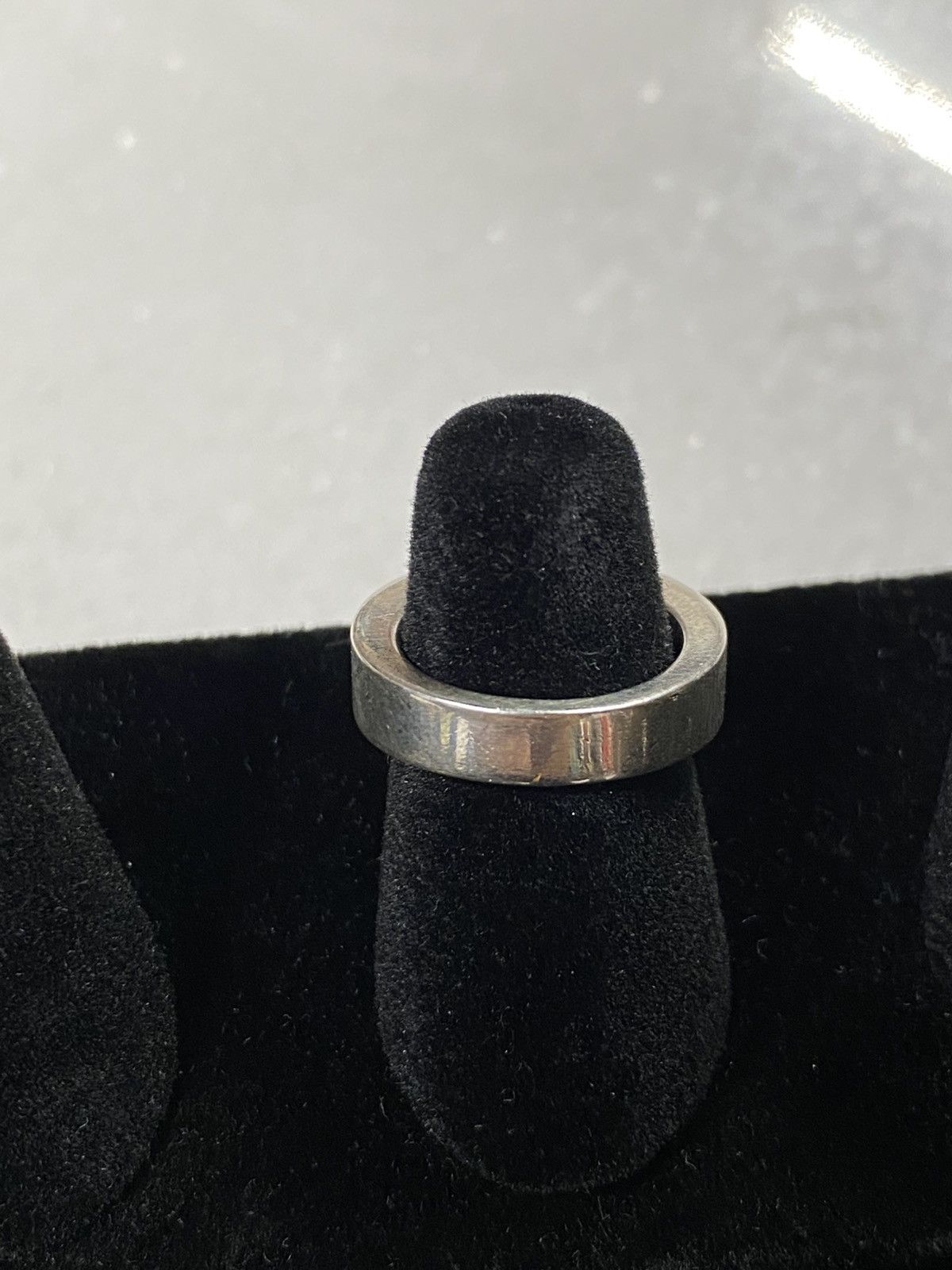 Gucci Gucci GG Silver Ring Sterling Silver Preowned Size 4.5 Size ONE SIZE - 7 Thumbnail