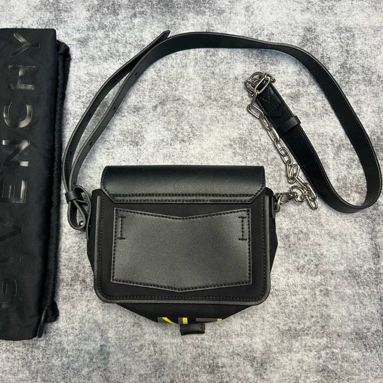 Givenchy Givenchy Flap black green tofu bag Size ONE SIZE - 2 Thumbnail