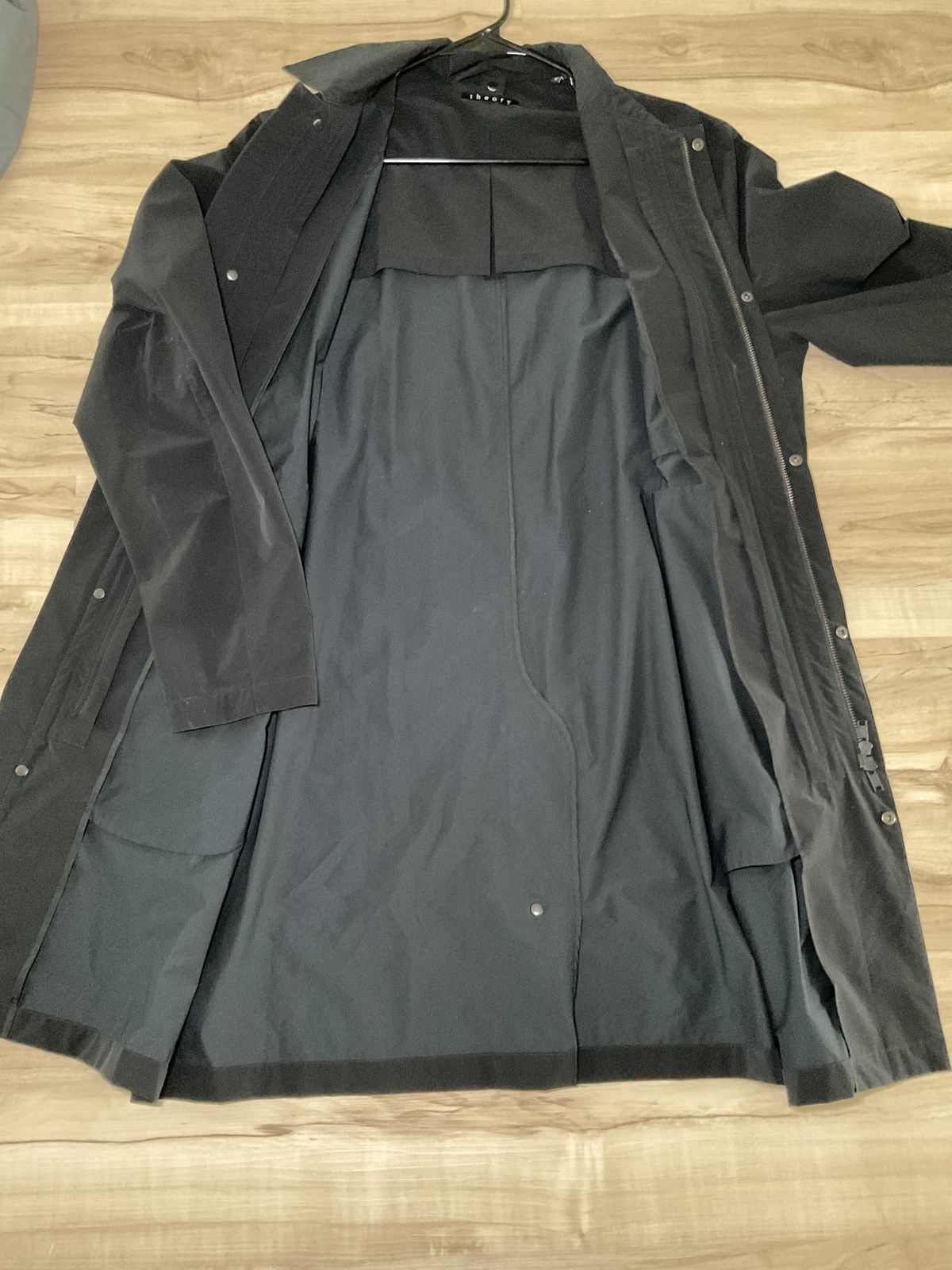 Theory Liam Coat in Foundation Tech Size US L / EU 52-54 / 3 - 1 Thumbnail