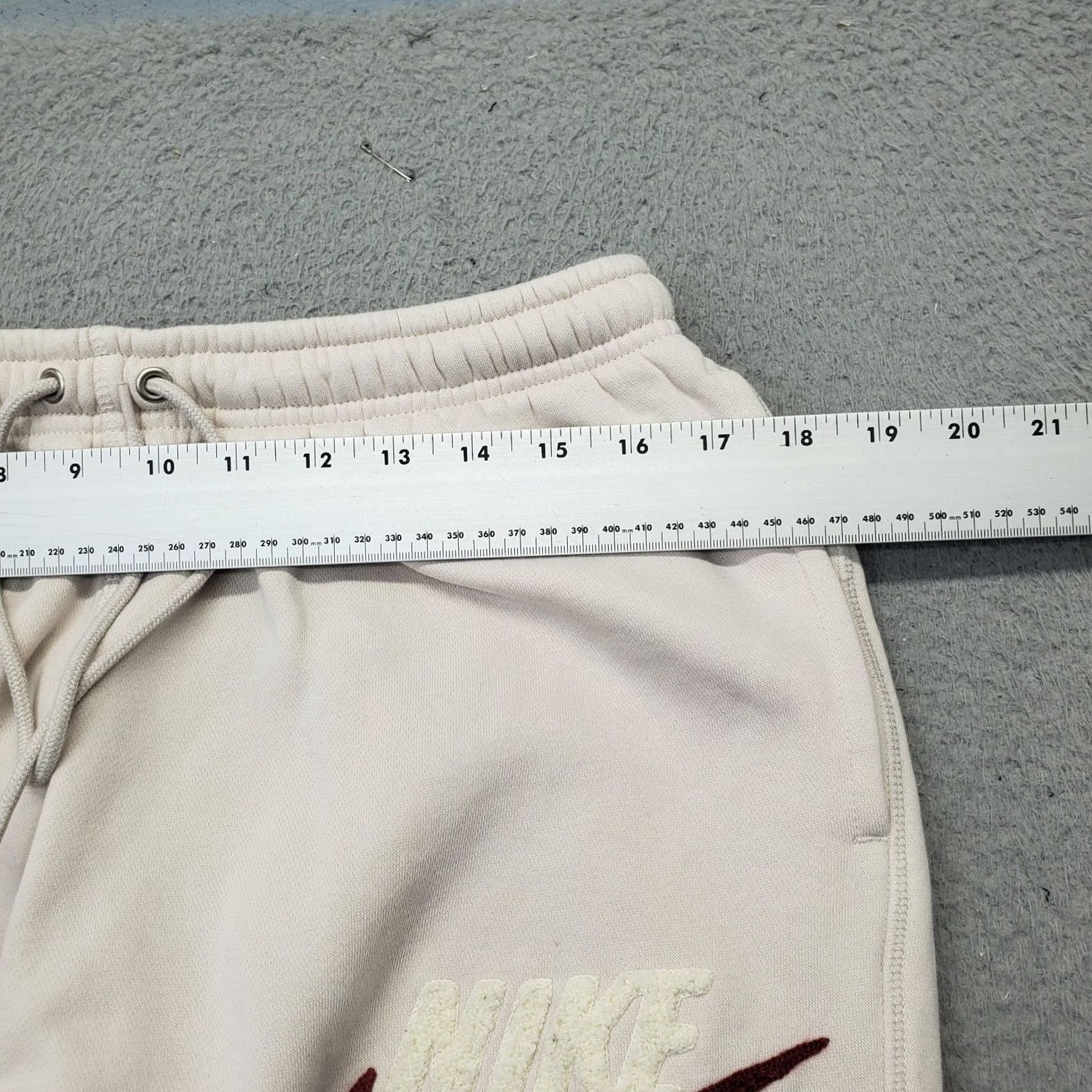 Nike Nike Sportswear Club Joggers Womens M Tan - Pants, Athletic, Fleece Lined, Swoosh Logo, 27" Inseam, 37" Outseam, Drawstring Waist, Casual Activewear Size 32" / US 10 / IT 46 - 6 Thumbnail
