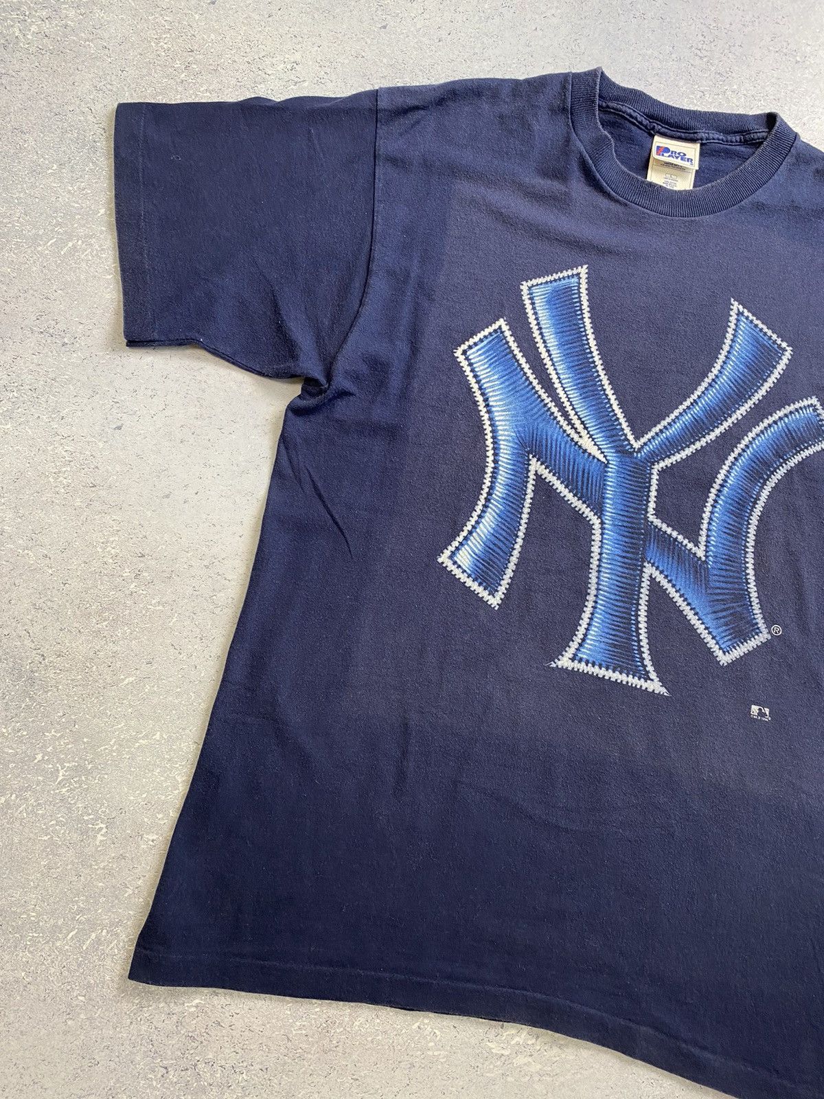 New York Yankees × Vintage Vintage New York Yankees Blue T-Shirt 1996 Big Centre Logo Size US L / EU 52-54 / 3 - 3 Thumbnail