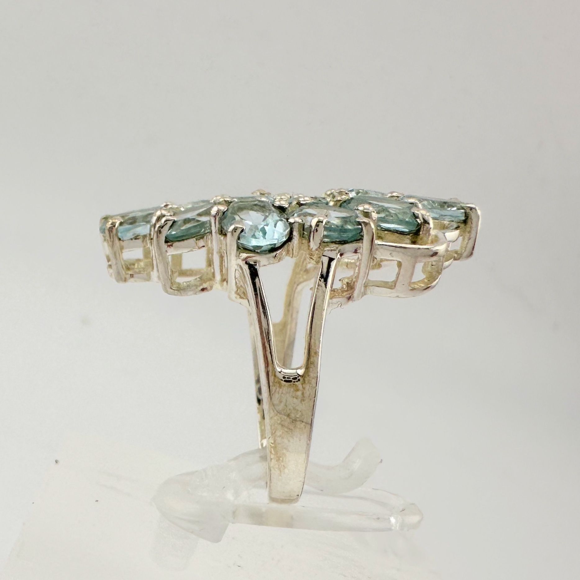Other Stunning 5.78 ct Blue Topaz Shimmering Waterfall Ring Sz 6.5 Size ONE SIZE - 4 Thumbnail