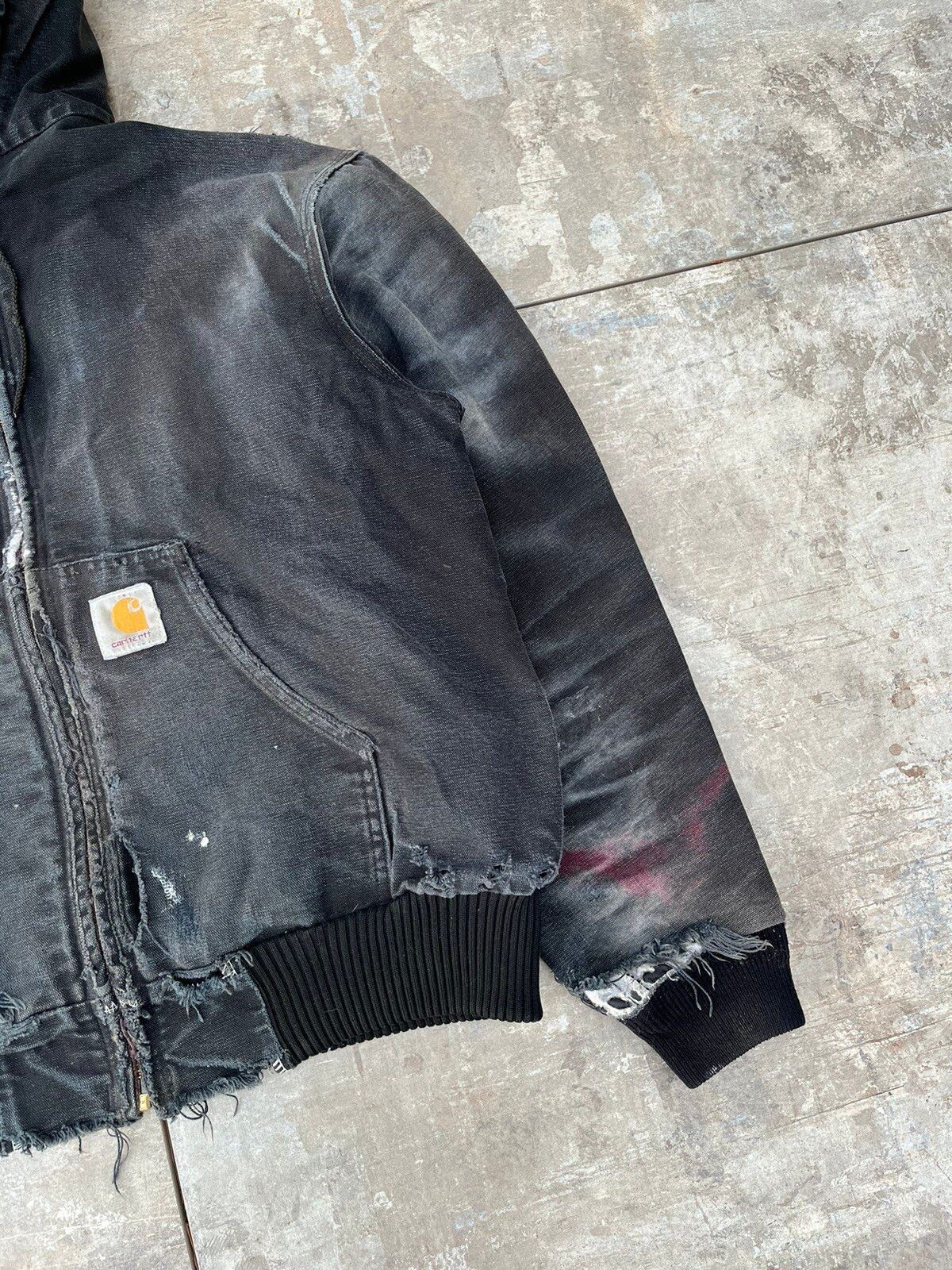 Vintage Vintage 90s Faded Black Carhartt Work Jacket Size US L / EU 52-54 / 3 - 4 Thumbnail