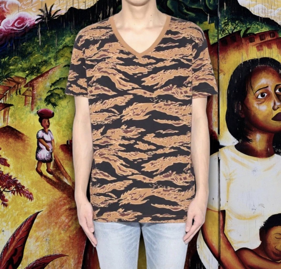 MCM 💎 ViNTaGe 💎 McM ❌ PHeNoMeNoN TiGeR 🐅 FLaMe 🔥 tee👕 Size US L / EU 52-54 / 3 - 1 Thumbnail