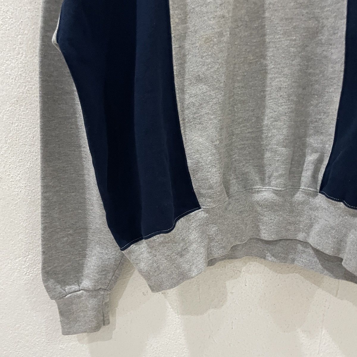 Russell Athletic Vintage 90s Russell Athletic Pullover Sweatshirt Size US L / EU 52-54 / 3 - 3 Thumbnail