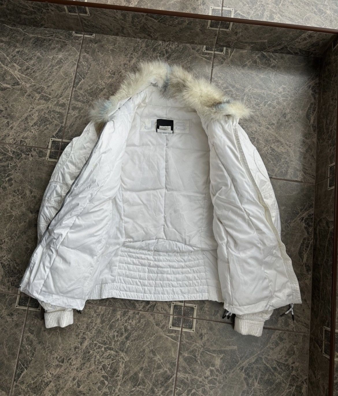 JET SET Jet Set St. Moritz Women’s White Down Ski Jacket Fur Hood Size M / US 6-8 / IT 42-44 - 9 Thumbnail