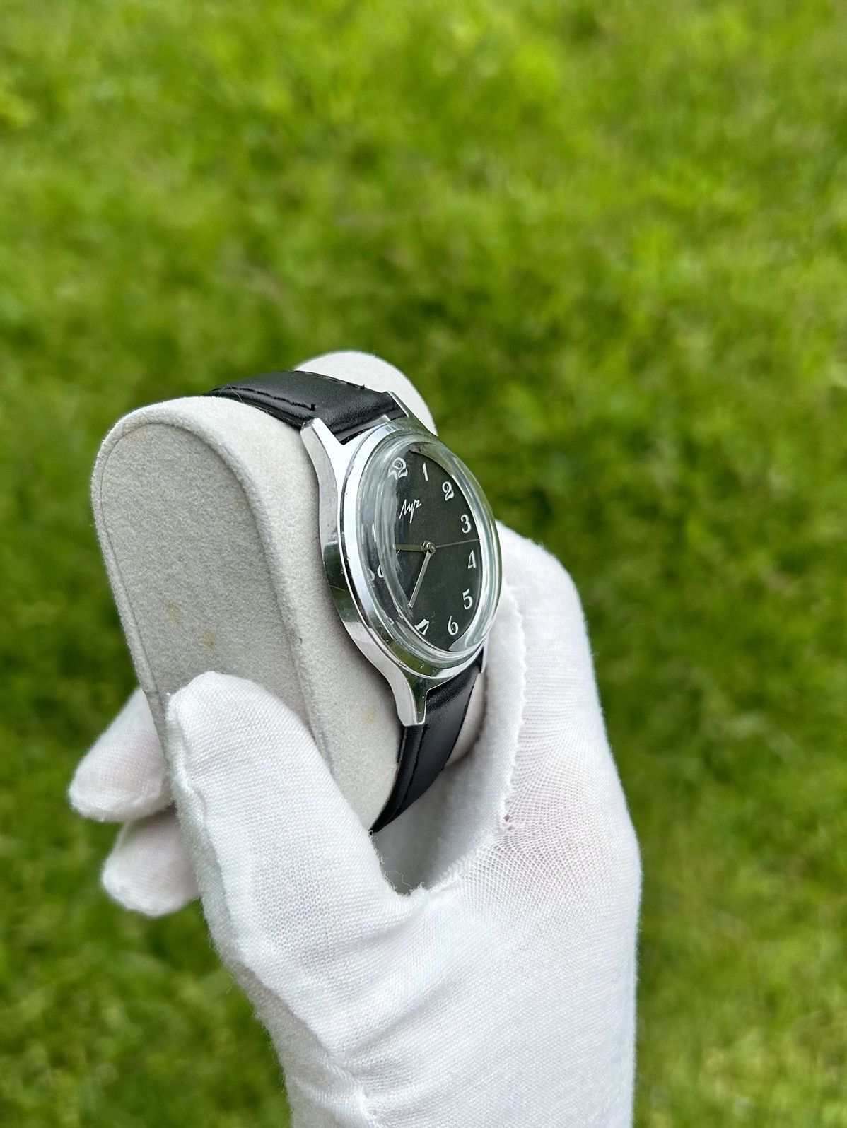 Vintage Vintage Watch Luch Soviet USSR Mechanical Retro 1970s Size ONE SIZE - 16 Thumbnail