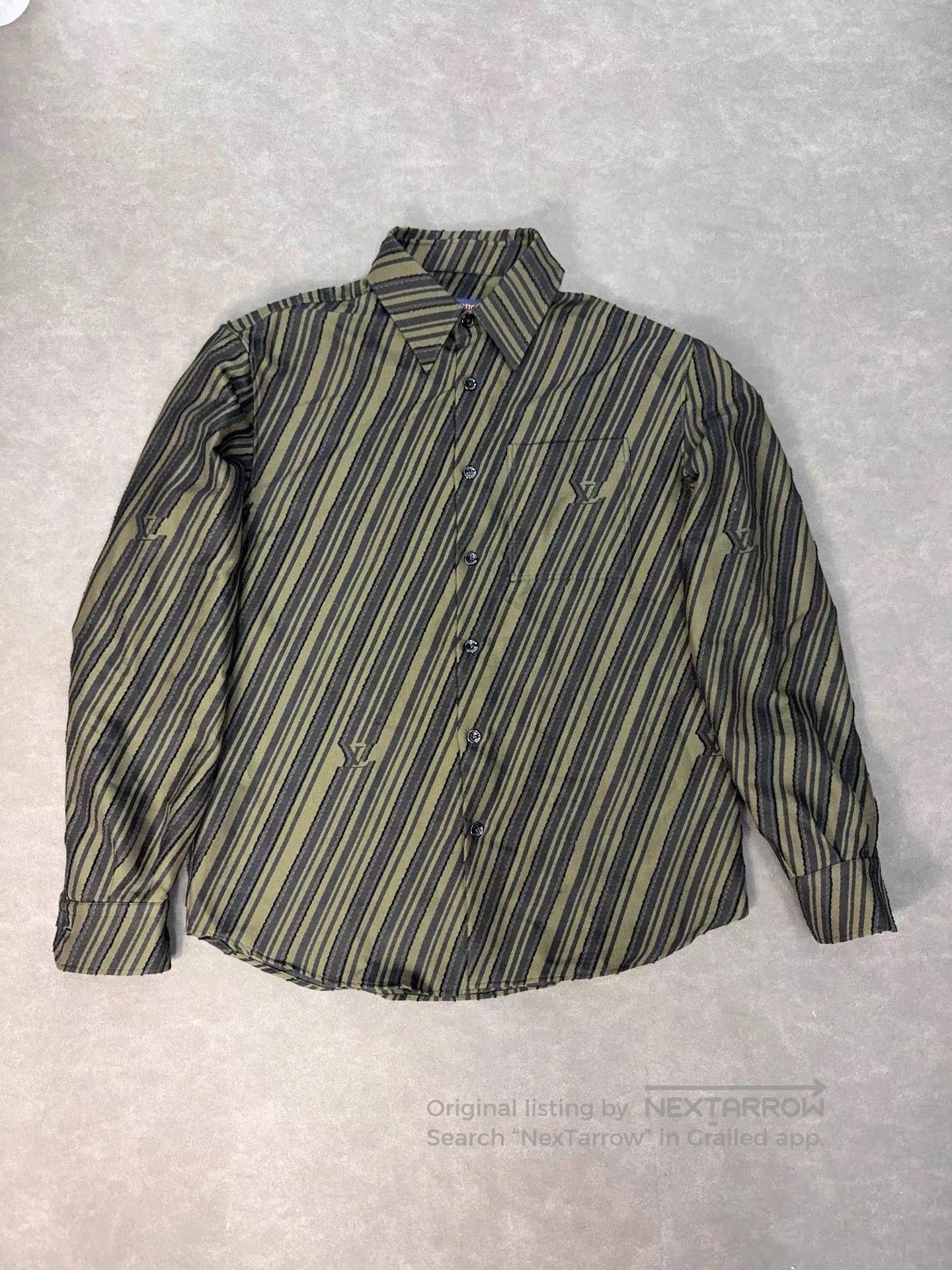 Louis Vuitton Diagonal Striped Long Sleeve Button. Size US L / EU 52-54 / 3 - 1 Thumbnail