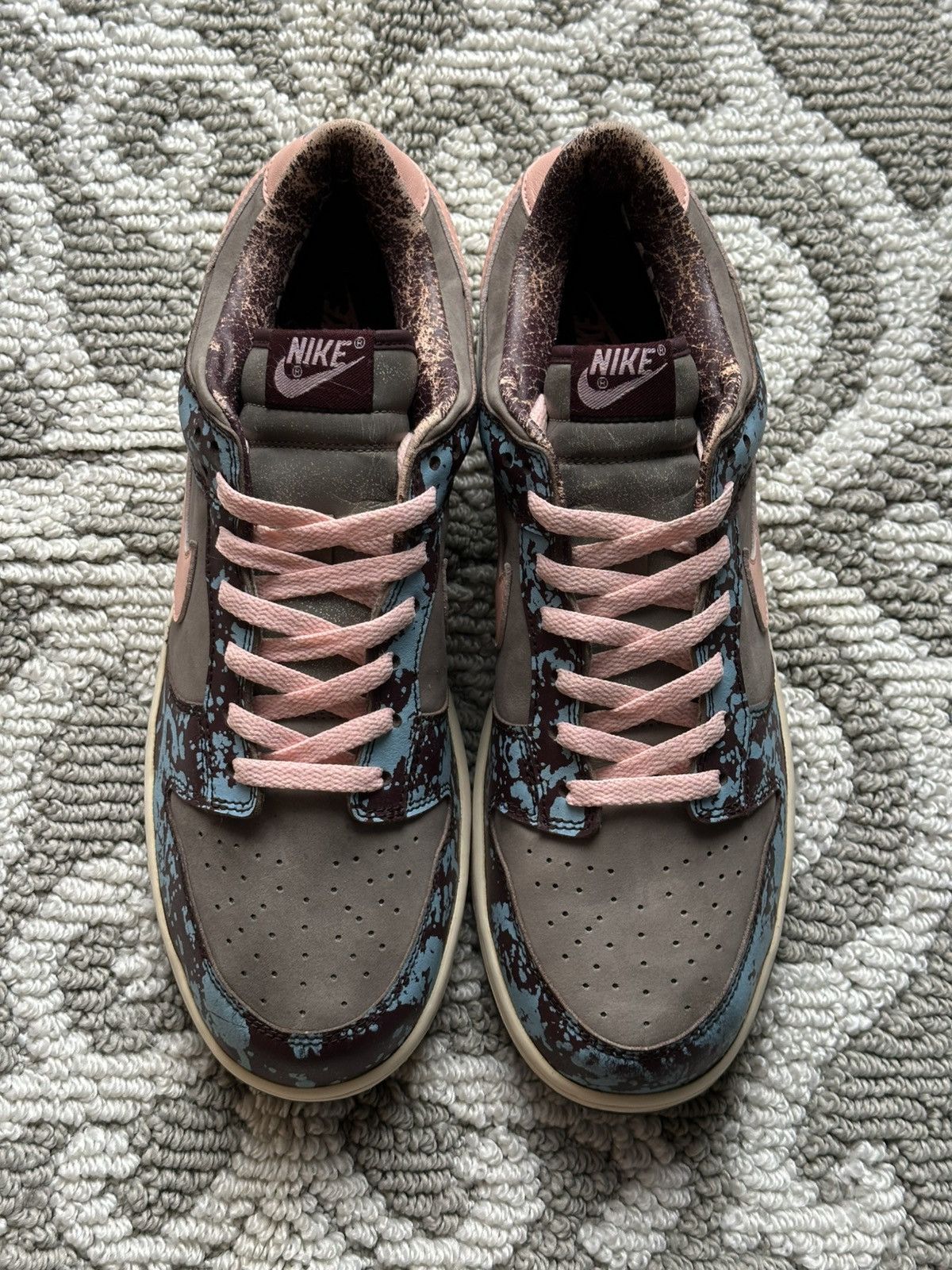 Nike 2002 Nike Dunk Low “Undefeated Splatter”—— (1 out of 24 F&F) Size US 12 / EU 45 - 5 Thumbnail