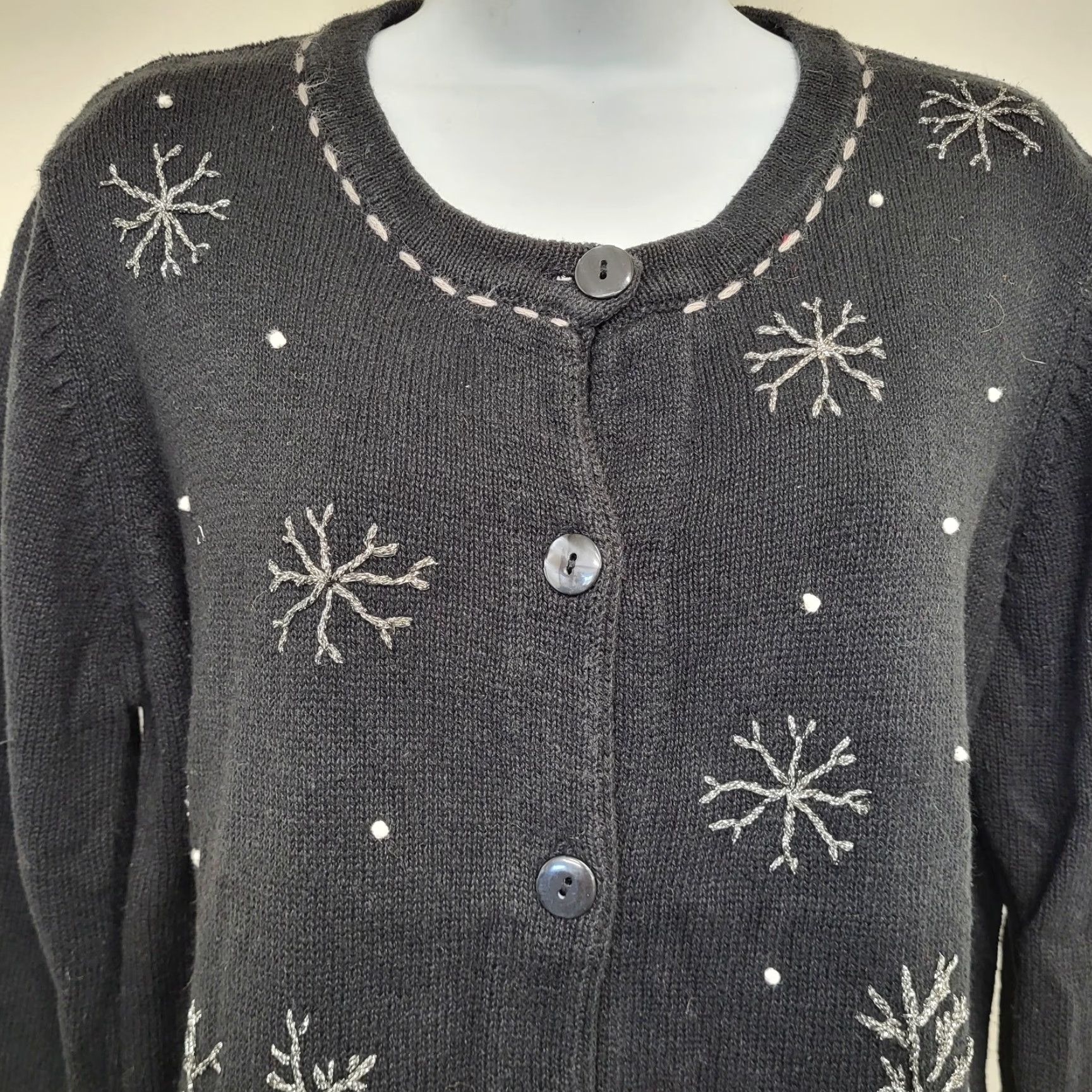 Vintage VINTAGE White Stag Cardigan Womens Large Black Winter Penguin Snowflake Knit Casual Cardigan Winter Snowflake Penguin 80s 90s Christmas Retro Size L / US 10 / IT 46 - 4 Thumbnail