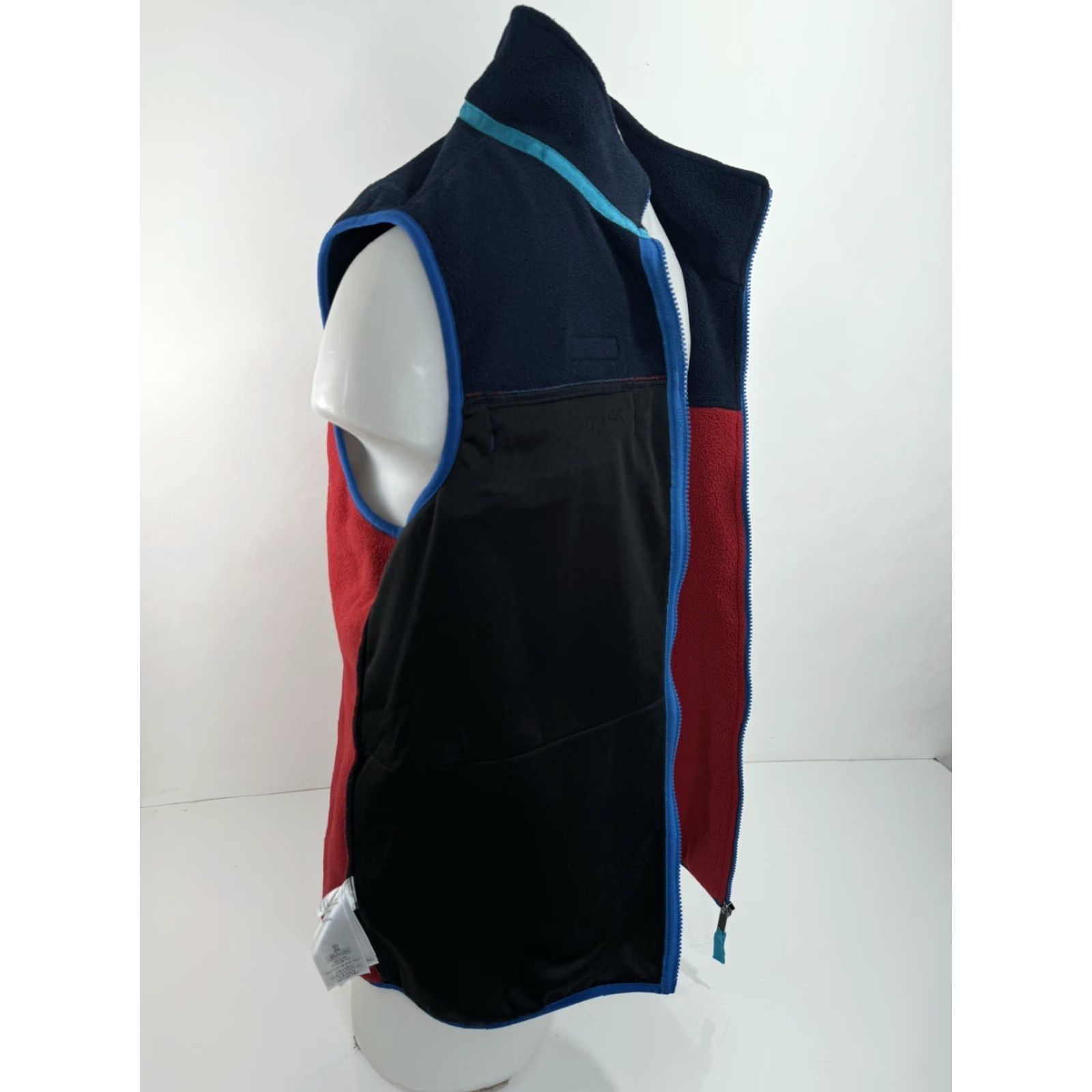 Patagonia PATAGONIA / SYNCHILLA - Mens L Full Zip Sweater Fleece Vest Shirt Mens L Blue Red Vest Full Zip Fleece 90s Style Image J15 Size US L / EU 52-54 / 3 - 5 Thumbnail