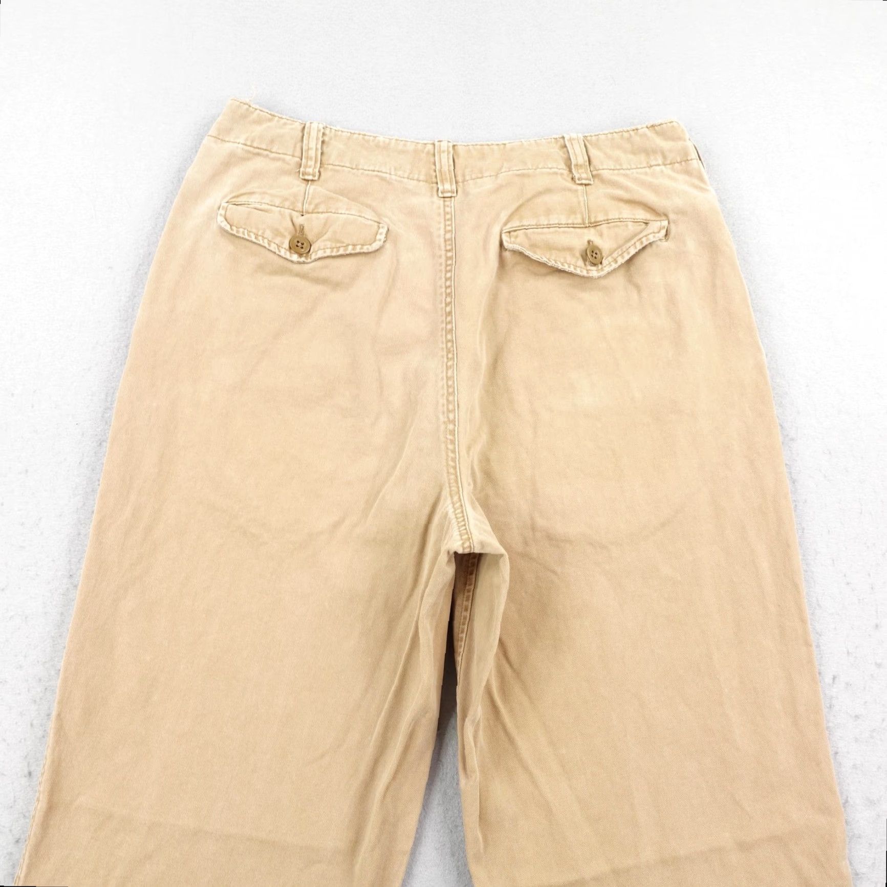 Abercrombie & Fitch VINTAGE Abercrombie & Fitch Pants Mens 33 Khaki Chino Baggy Relaxed 27in Inseam Beige 90s Y2K Distressed Mens Clothing Size US 33 - 5 Thumbnail
