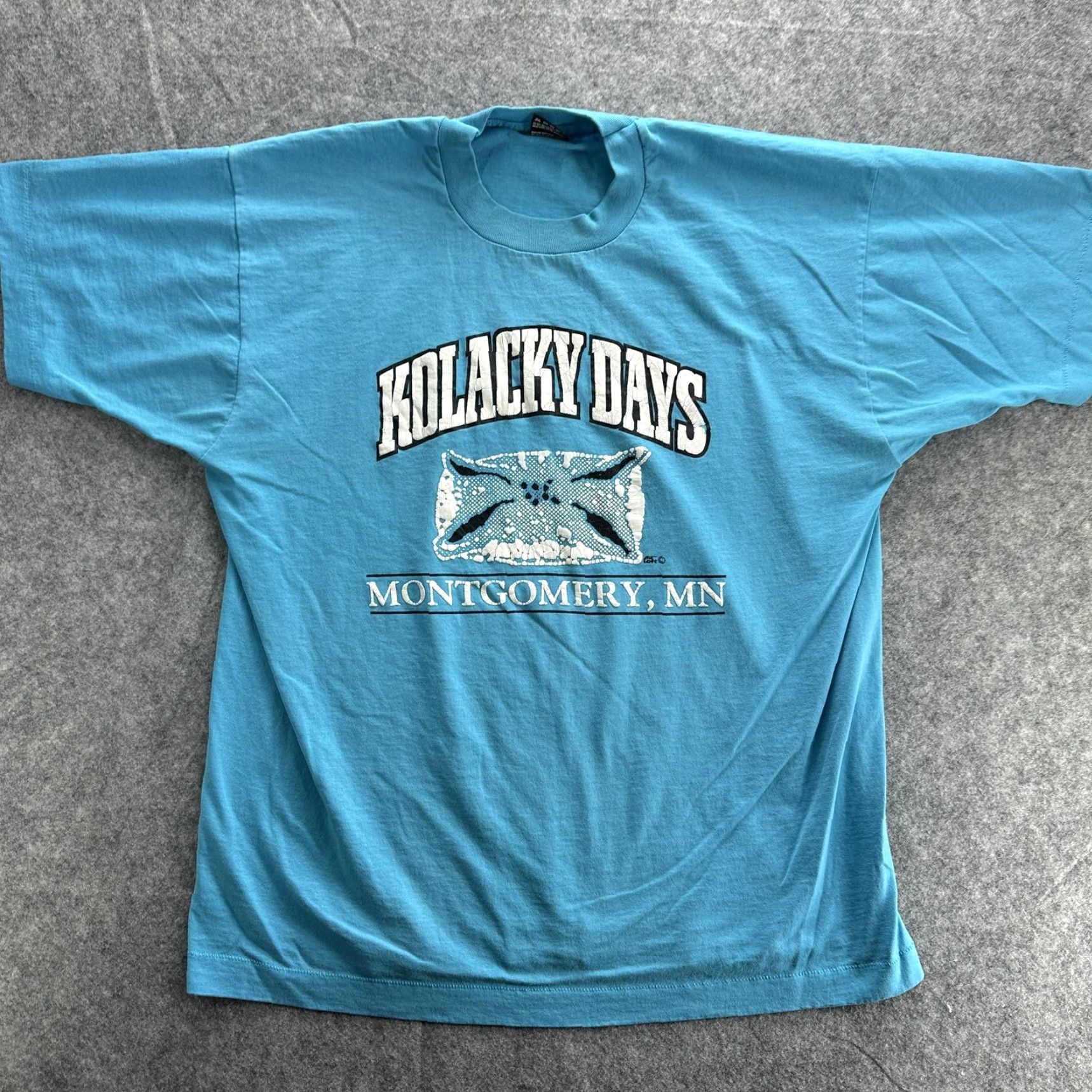 Fruit Of The Loom VINTAGE Kolacky Days Shirt Mens XL Blue Fruit of the Loom USA 90s Tee Size US XL / EU 56 / 4 - 2 Thumbnail