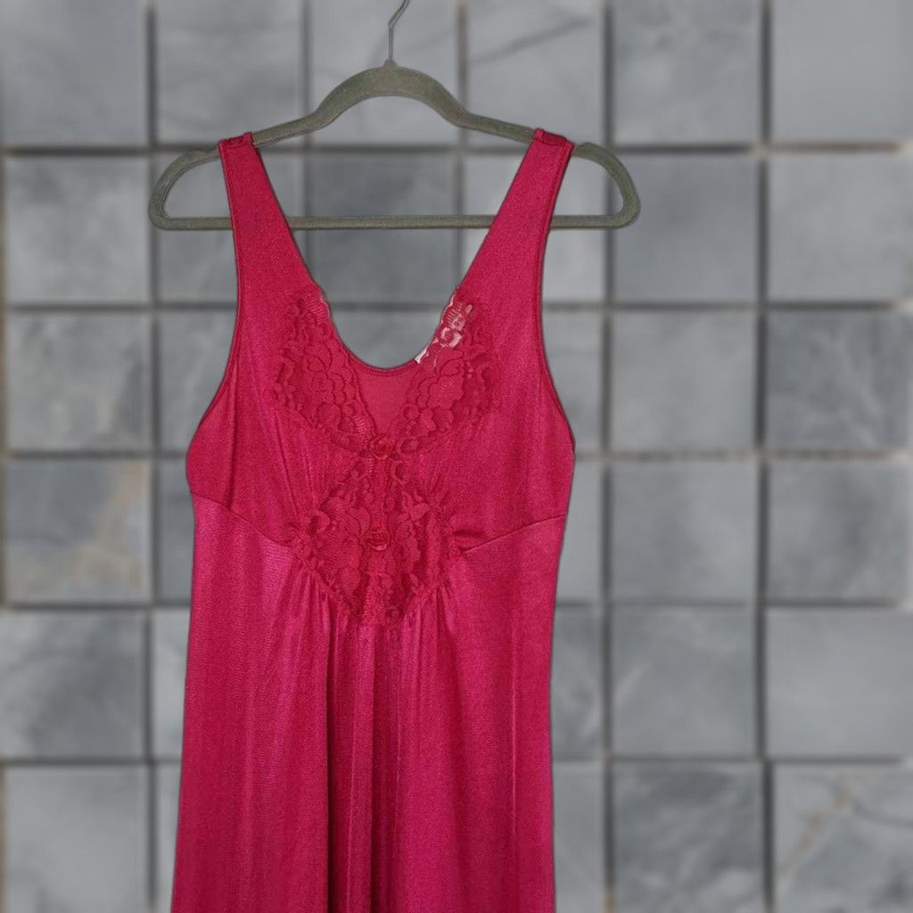 Vintage VINTAGE Adonna Dress Pink M Women Maxi Slip Lingerie Lace VTG Size M / US 6-8 / IT 42-44 - 1 Thumbnail