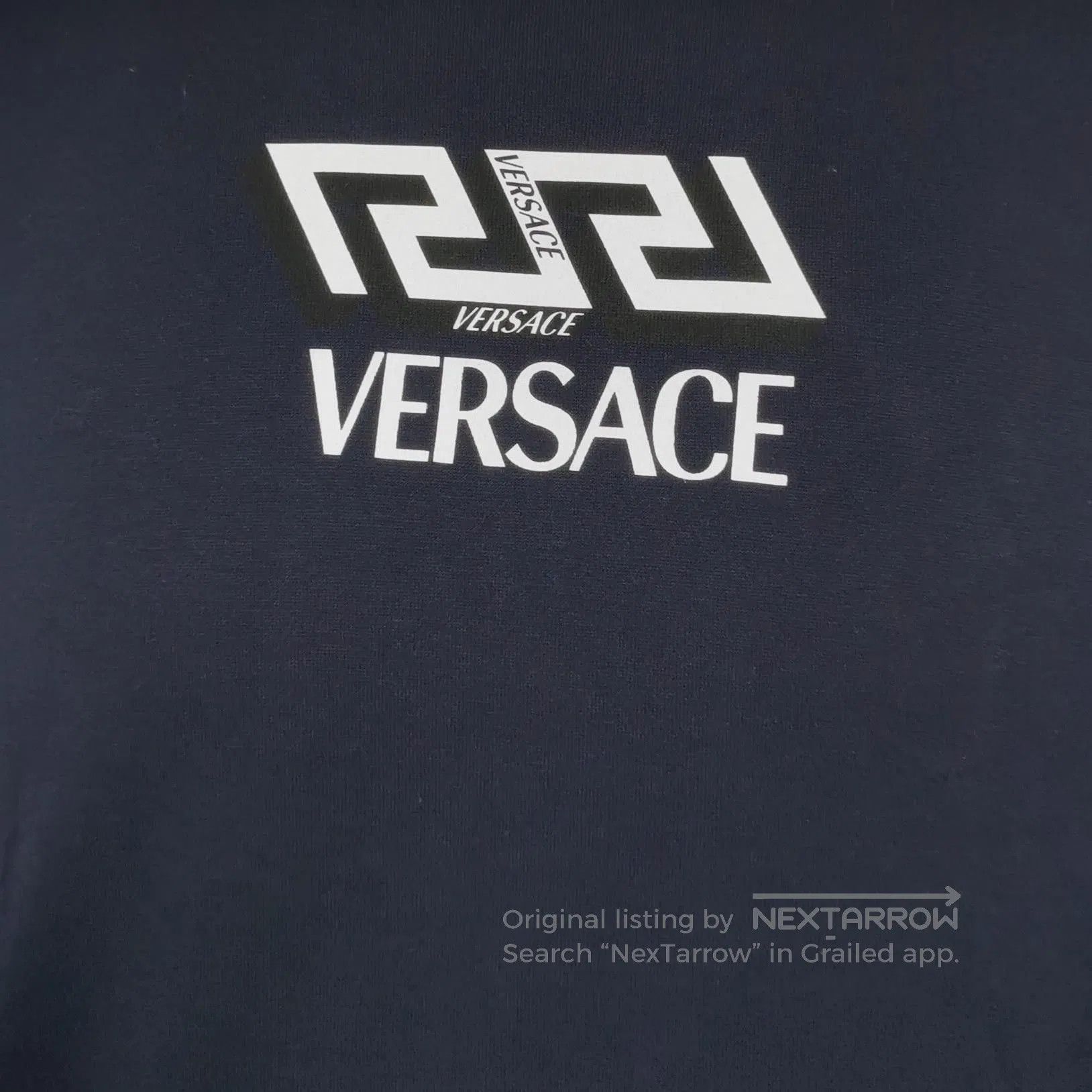 Versace Versace S Cotton Colorblock Logo Crew Neck T-Shirt. Size US S / EU 44-46 / 1 - 1 Thumbnail