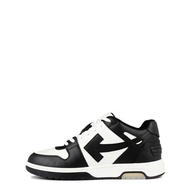 o1g2r1mq0524 Trainers in Black & White