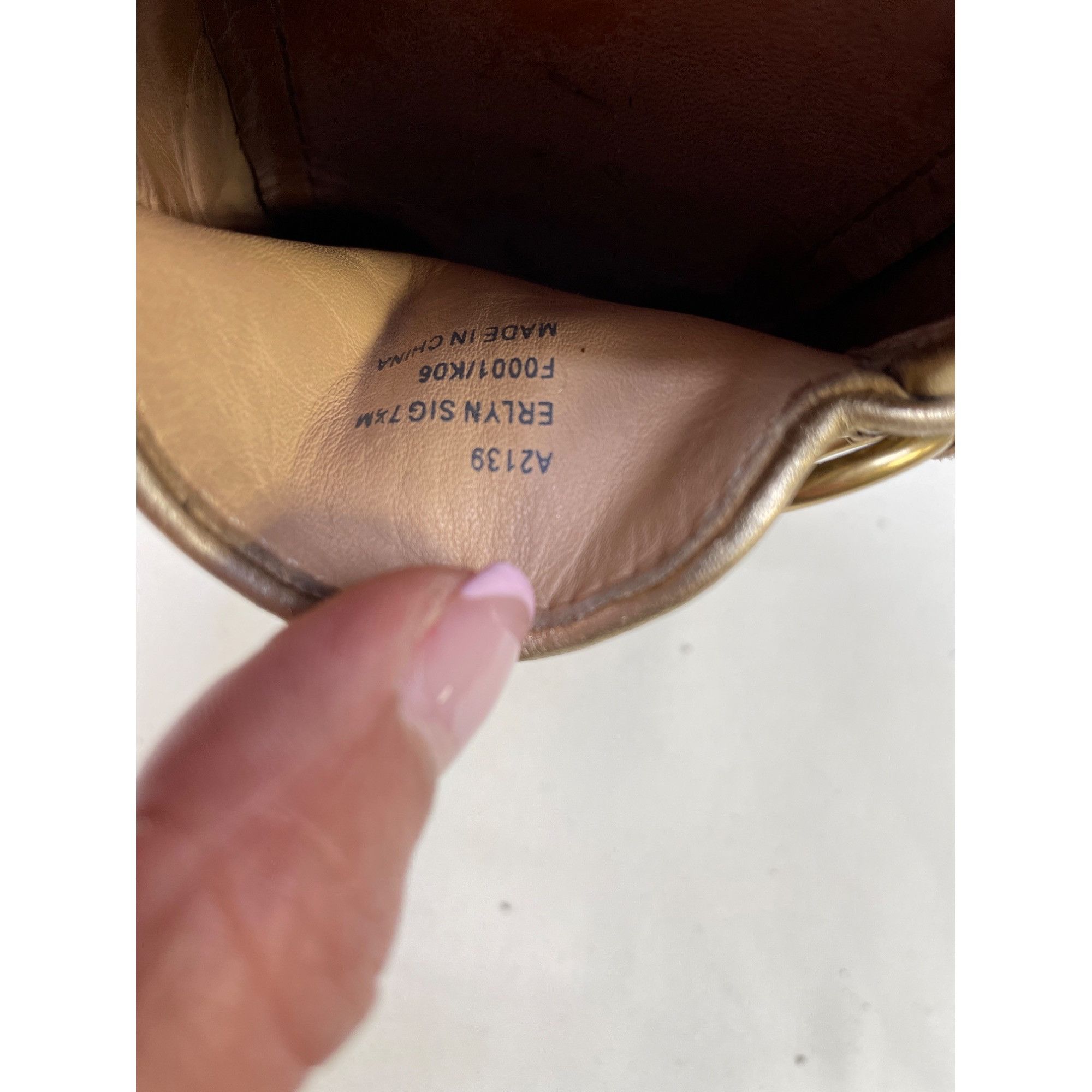 Coach Coach Signature Women's Tan Casual Flats/ Slip on shoes A213 Size US 7.5 / IT 37.5 - 8 Thumbnail