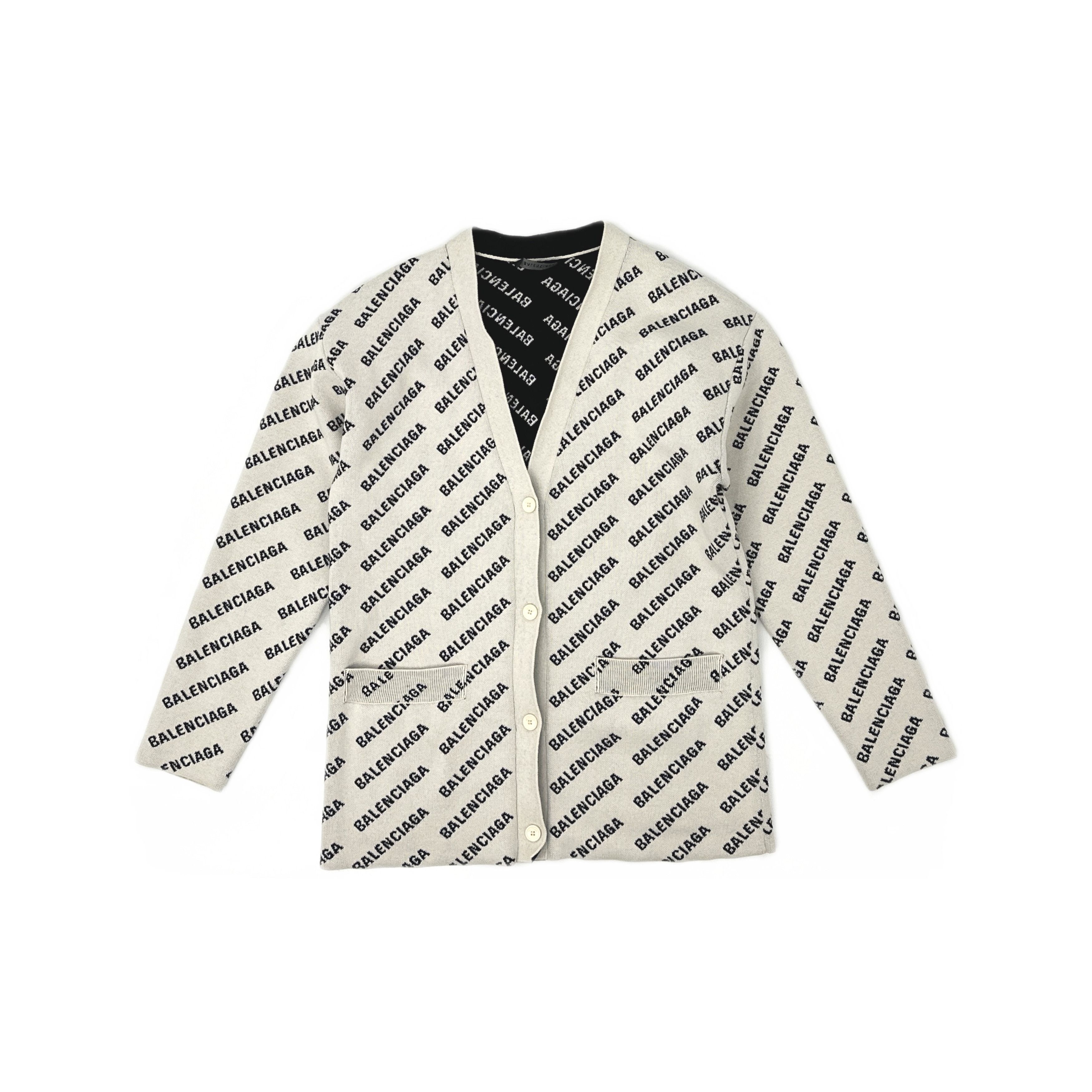 Balenciaga Balenciaga All Over Logo Cardigan Size L Size US L / EU 52-54 / 3 - 1 Thumbnail