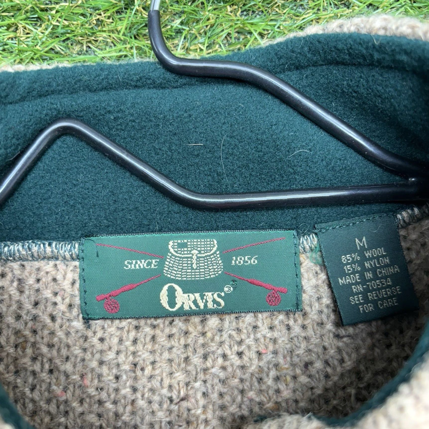 Orvis Orvis Vest Mens Regular Chest 44 Brown Wool Knit Full Zip Stand-Up Collar Jacket Fashion Outdoors Casual Comfort Size US M / EU 48-50 / 2 - 3 Thumbnail