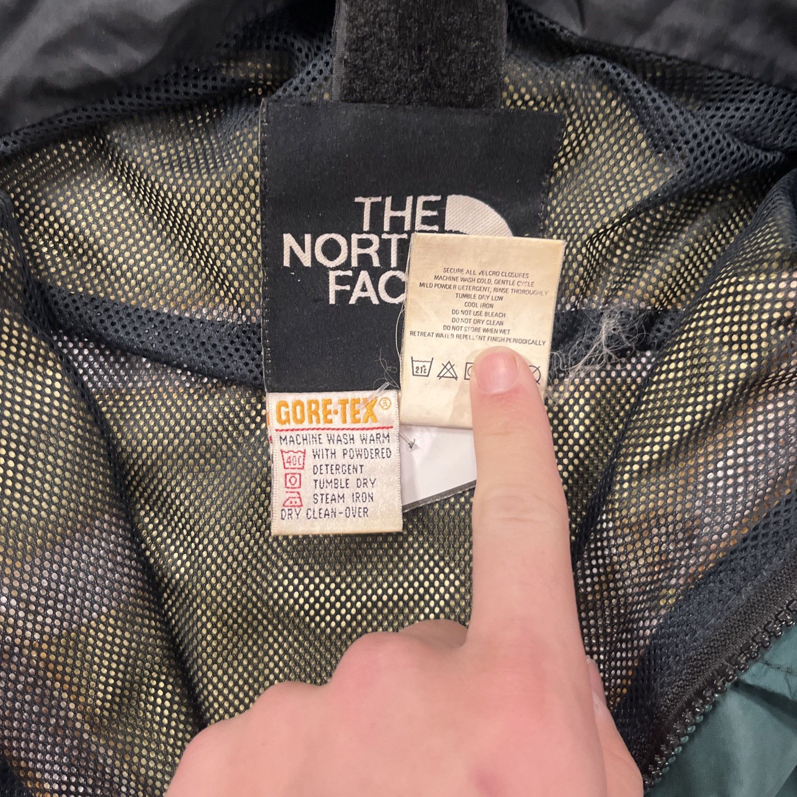 Goretex × The North Face × Vintage Crazy VTG 90s The Northface Mountaineer All Weather Jacket Size US L / EU 52-54 / 3 - 5 Thumbnail