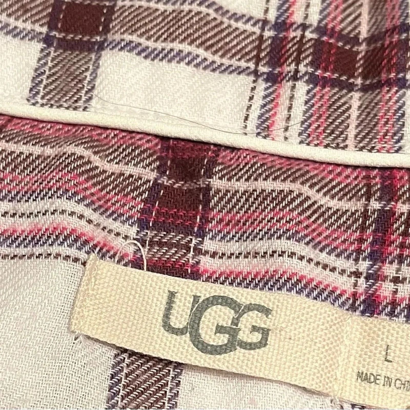 Ugg UGG woman’s pajama top/night shirt. Size Large Size L / US 10 / IT 46 - 4 Thumbnail