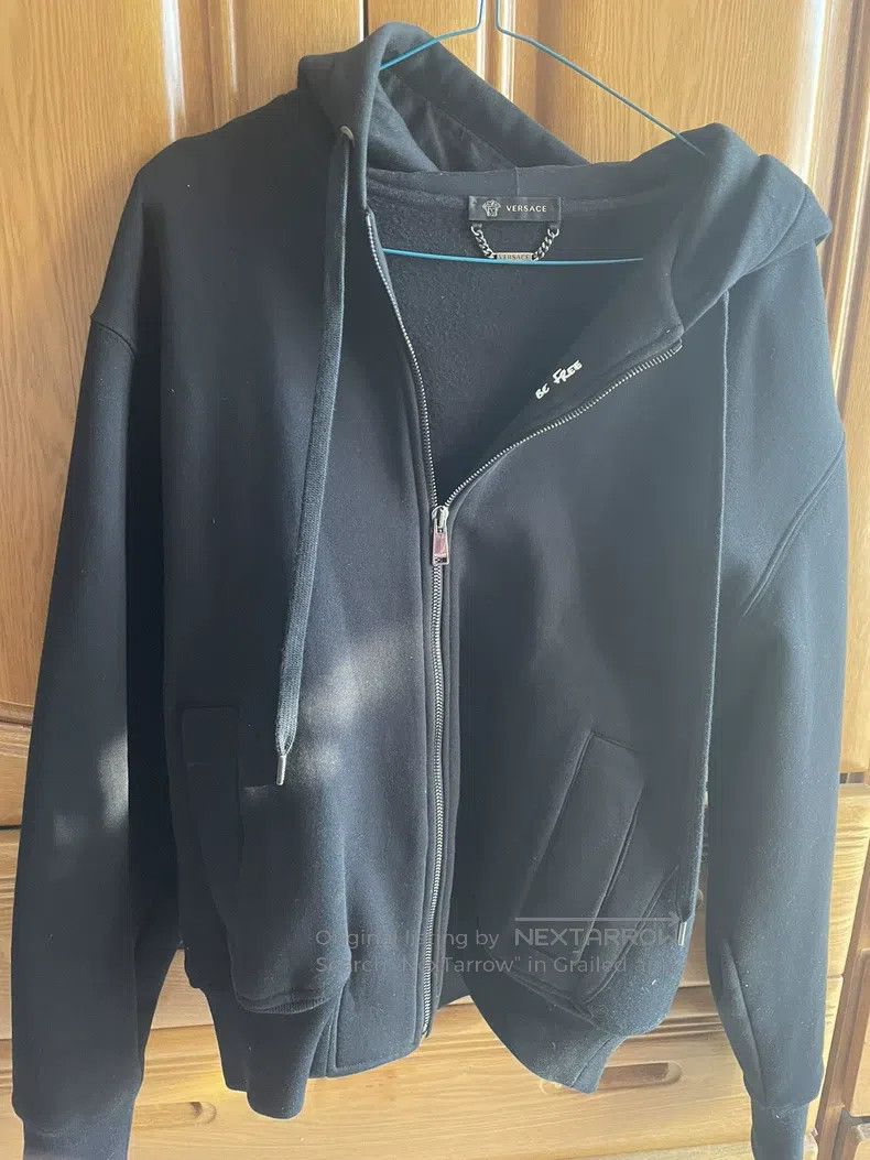Versace Versace Main line fleece large print hooded jacket Size US S / EU 44-46 / 1 - 3 Thumbnail