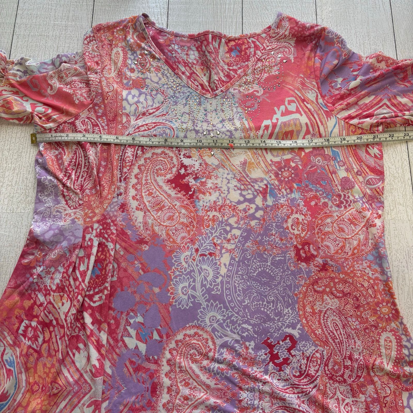 Gloria Vanderbilt Gloria Vanderbilt Abstract Geometric Studded Shirt Size PXL Size XL / US 12-14 / IT 48-50 - 8 Thumbnail