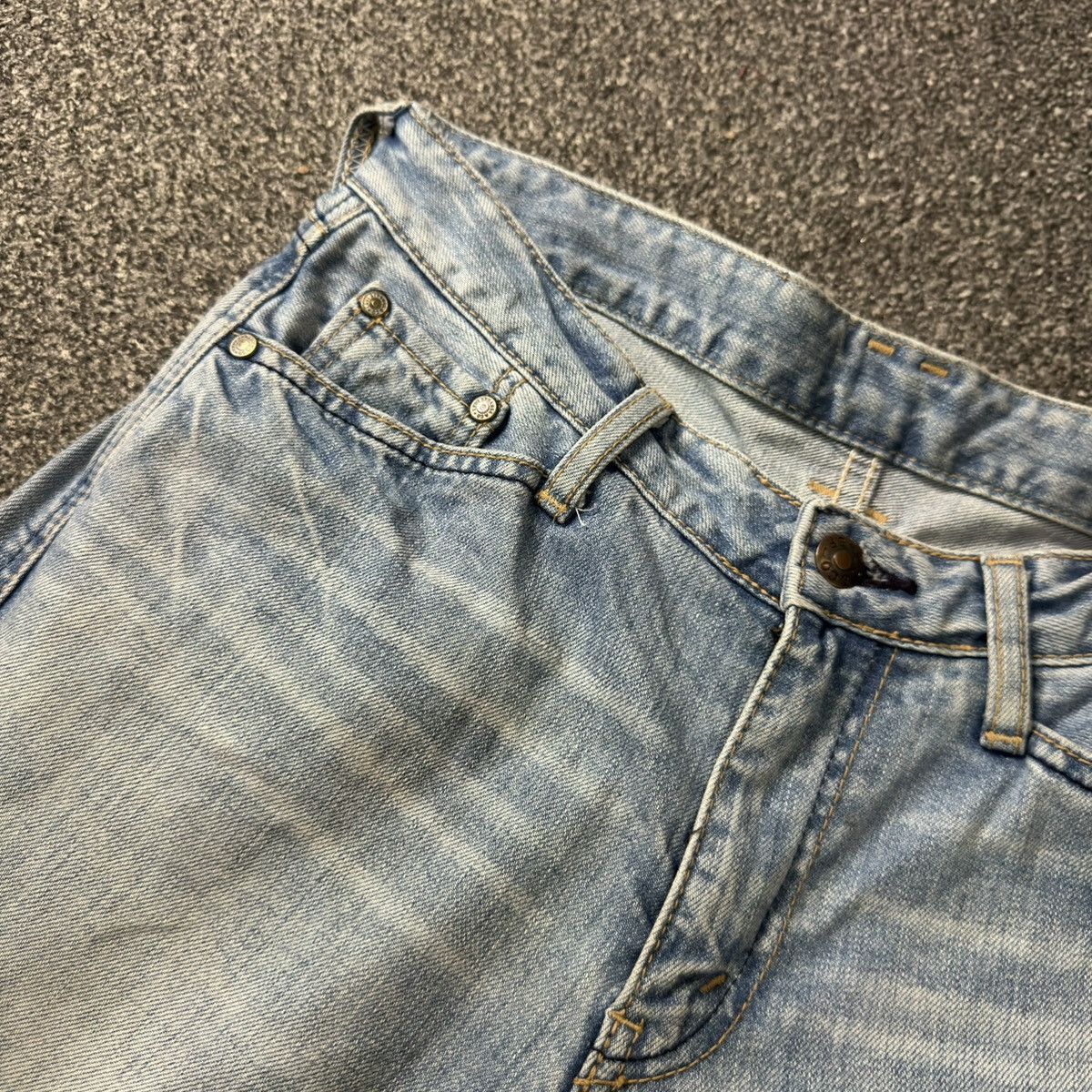 Beauty Beast 🔥🇯🇵 Flared Sick Vintage Y2K Levis 553 Ripped Jeans W31 Size US 31 - 12 Thumbnail