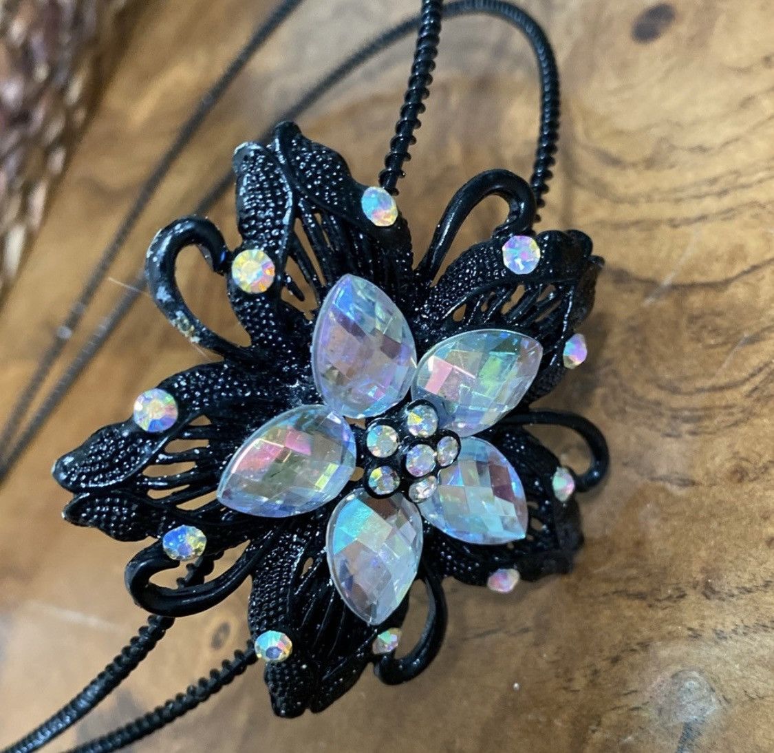 Vintage RARE VINTAGE FLORAL METAL HOLOGRAPHIC RHINESTONE HEADBAND Size ONE SIZE - 5 Thumbnail
