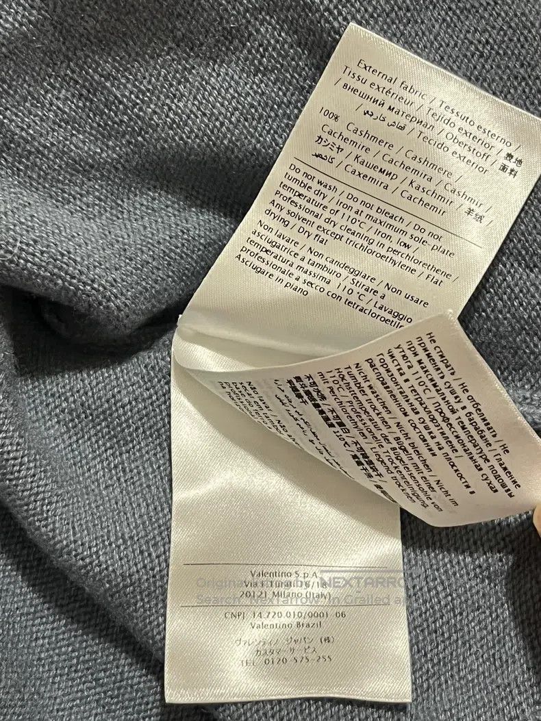 Valentino Valentino Men's cashmere sweater Size US XS / EU 42 / 0 - 6 Thumbnail