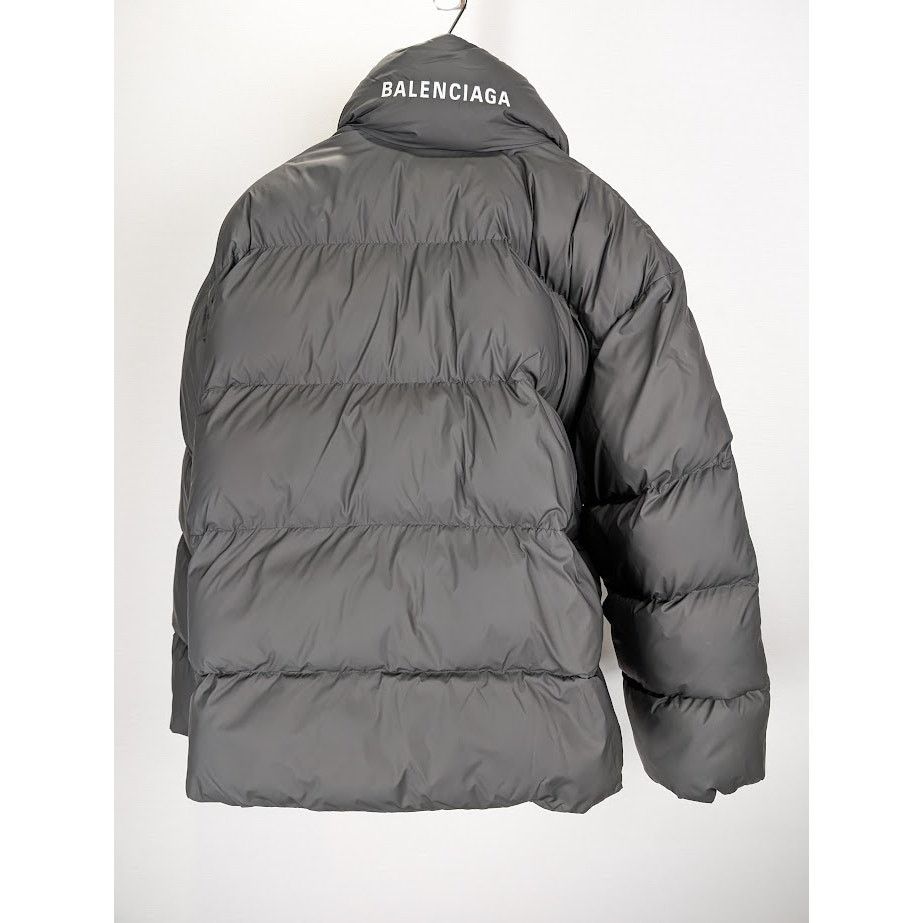 Balenciaga o1rshd1 Wrap Puffer Coated Light Nylon in Black Size US S / EU 44-46 / 1 - 9 Thumbnail