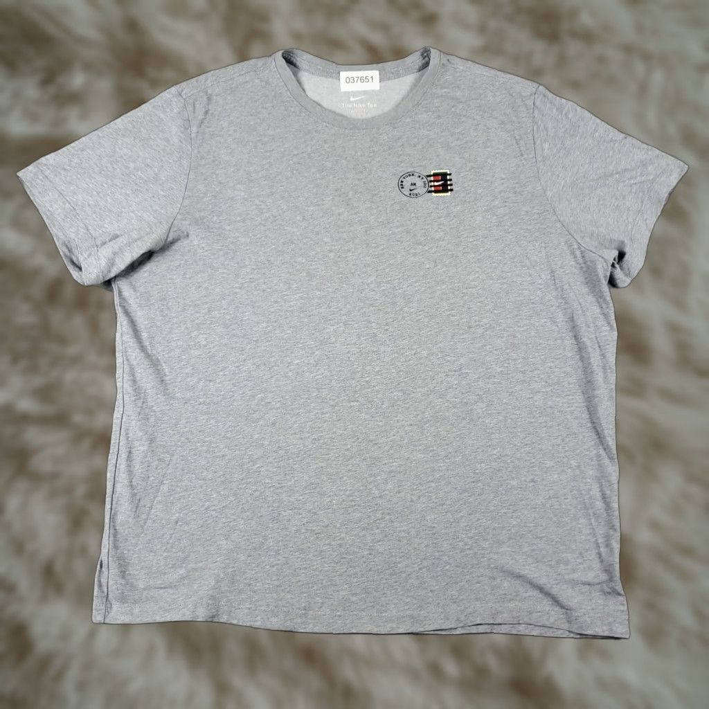 Nike Nike T Shirt Mens XL Gray Swoosh Casual Short Sleeve Adult Mens XL Nike T Shirt Gray Short Sleeve Crew Neck Logo Modern Sports Active All Seasons Men Size US XL / EU 56 / 4 - 1 Thumbnail