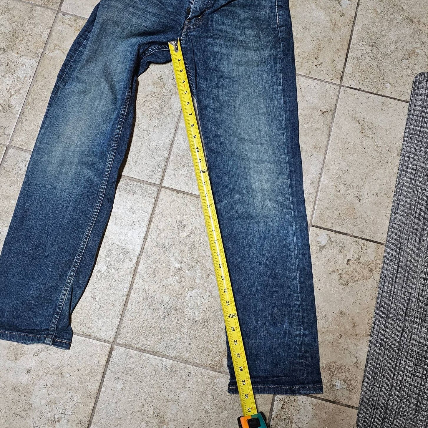 Levi's LEVIS Men's 514 Jeans Size 30 x 30 red tab Size US 30 / EU 46 - 10 Thumbnail