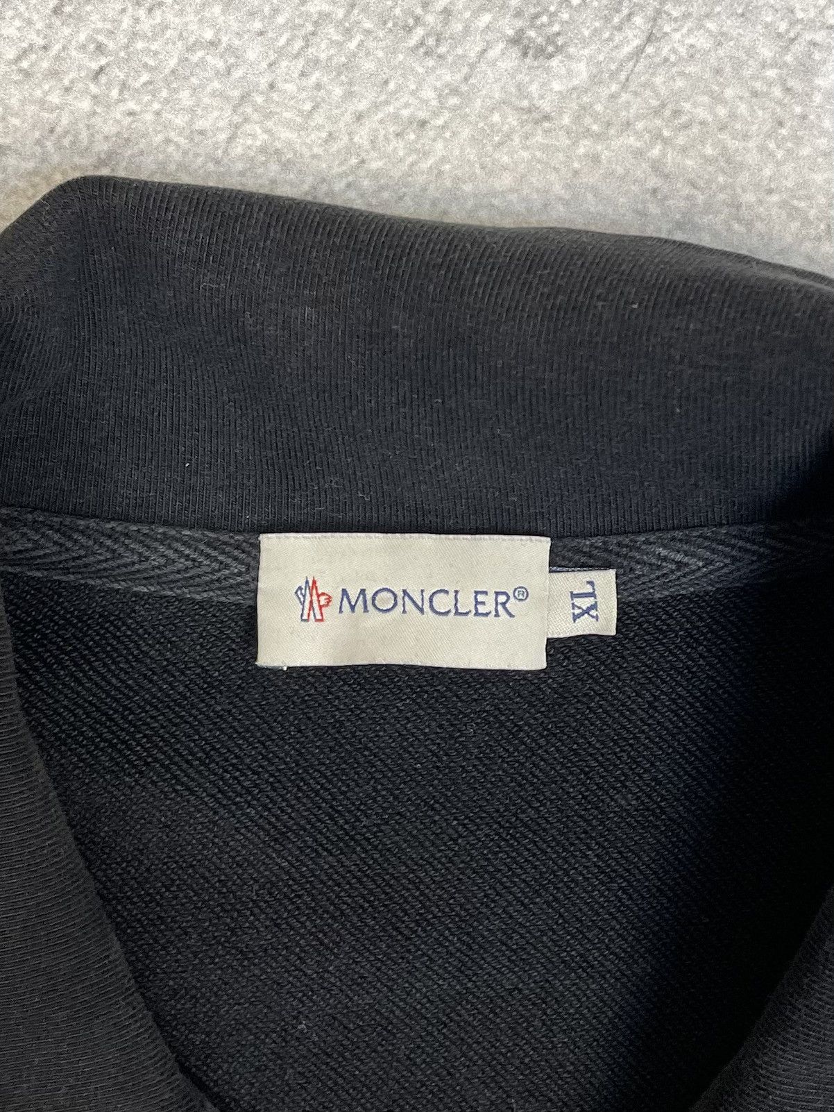 Moncler Moncler Maglia Cardigan Men Coat Patch Logo Zip Size US L / EU 52-54 / 3 - 12 Thumbnail