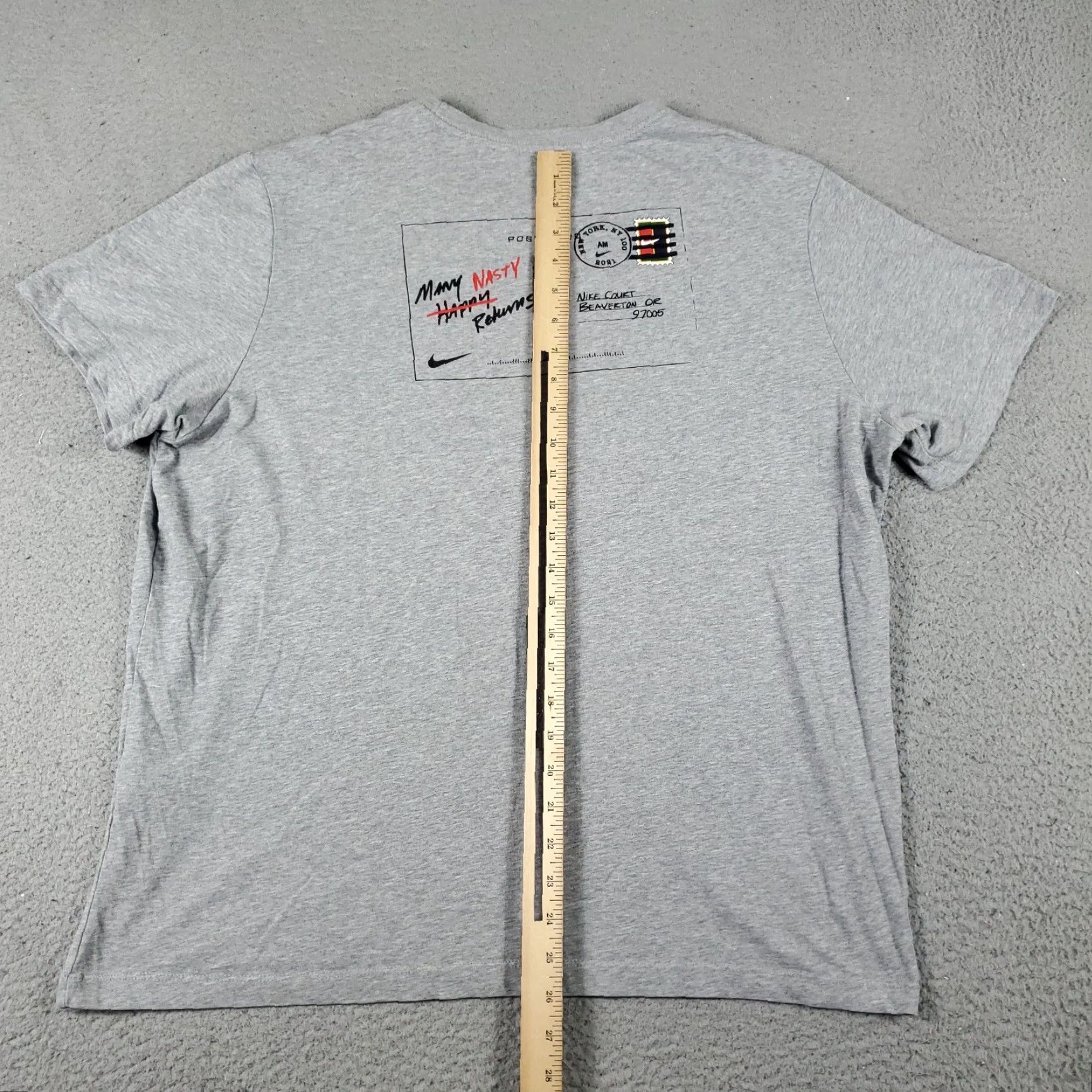 Nike Nike T Shirt Mens XL Gray Swoosh Casual Short Sleeve Adult Mens XL Nike T Shirt Gray Short Sleeve Crew Neck Logo Modern Sports Active All Seasons Men Size US XL / EU 56 / 4 - 4 Thumbnail