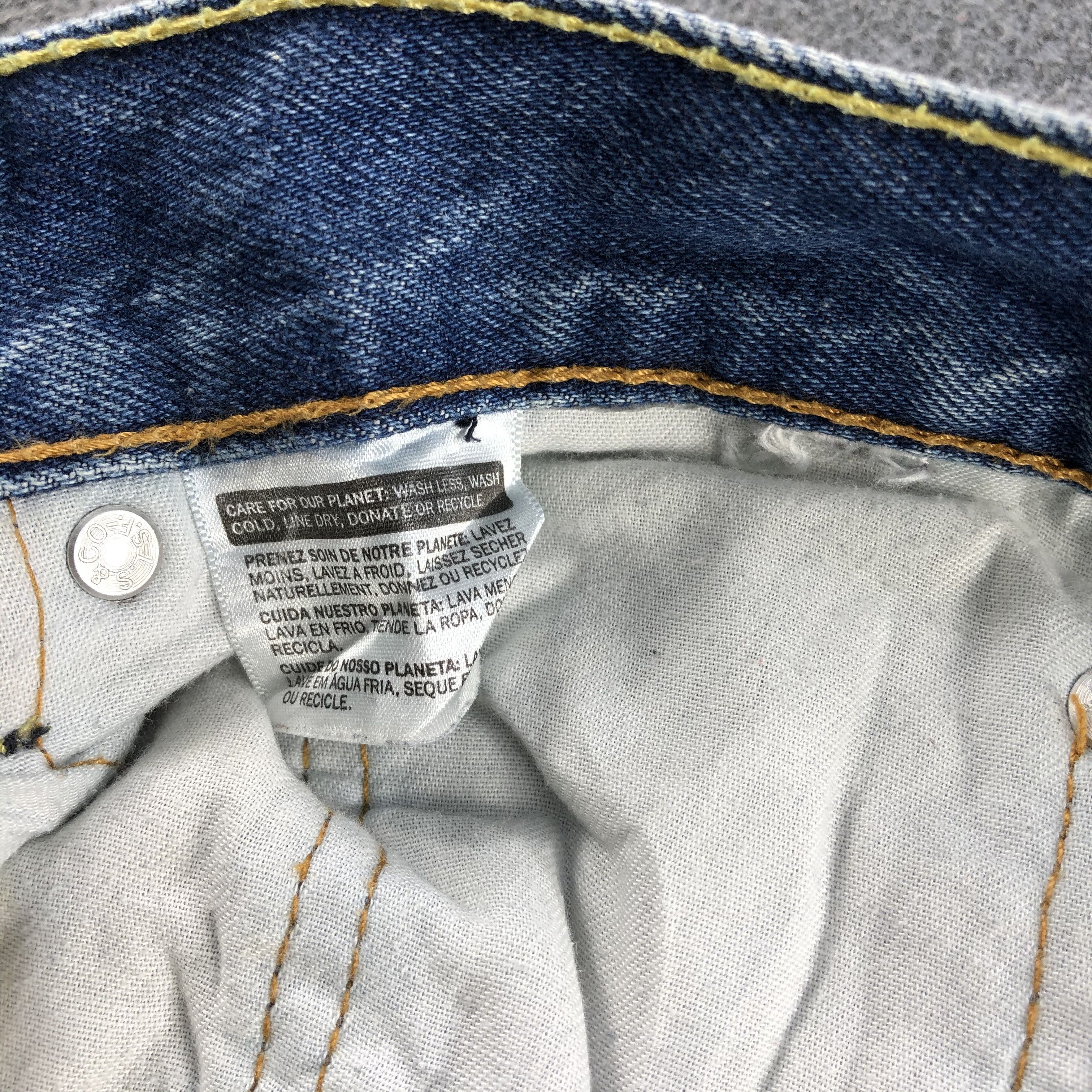 Levi's Vintage Blue Wash Levis 550 Jeans-J2235 Size US 38 / EU 54 - 12 Thumbnail