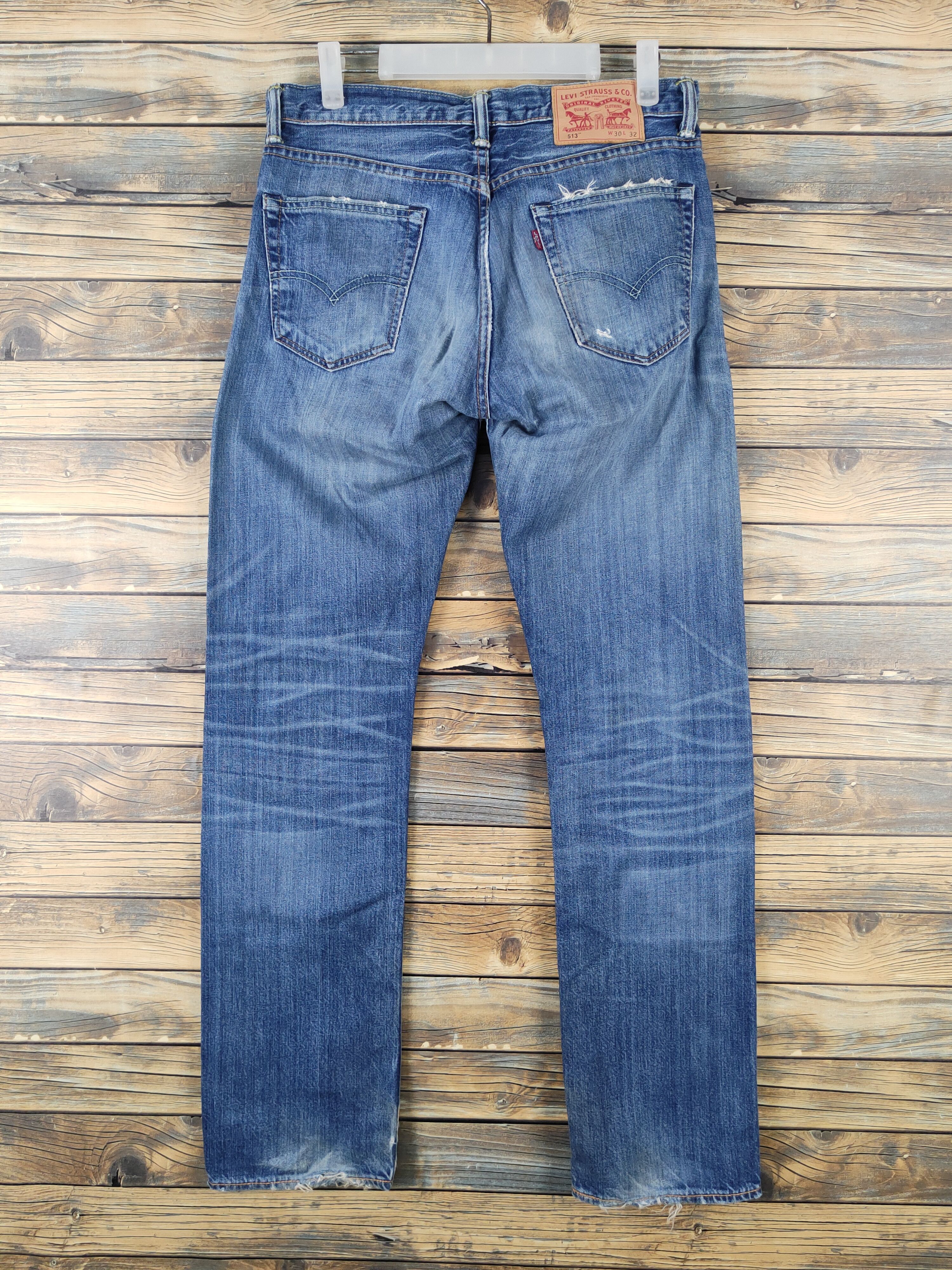 Levi's Levi's Blue Distressed Ripped Jeans #W1691 Size US 30 / EU 46 - 7 Thumbnail