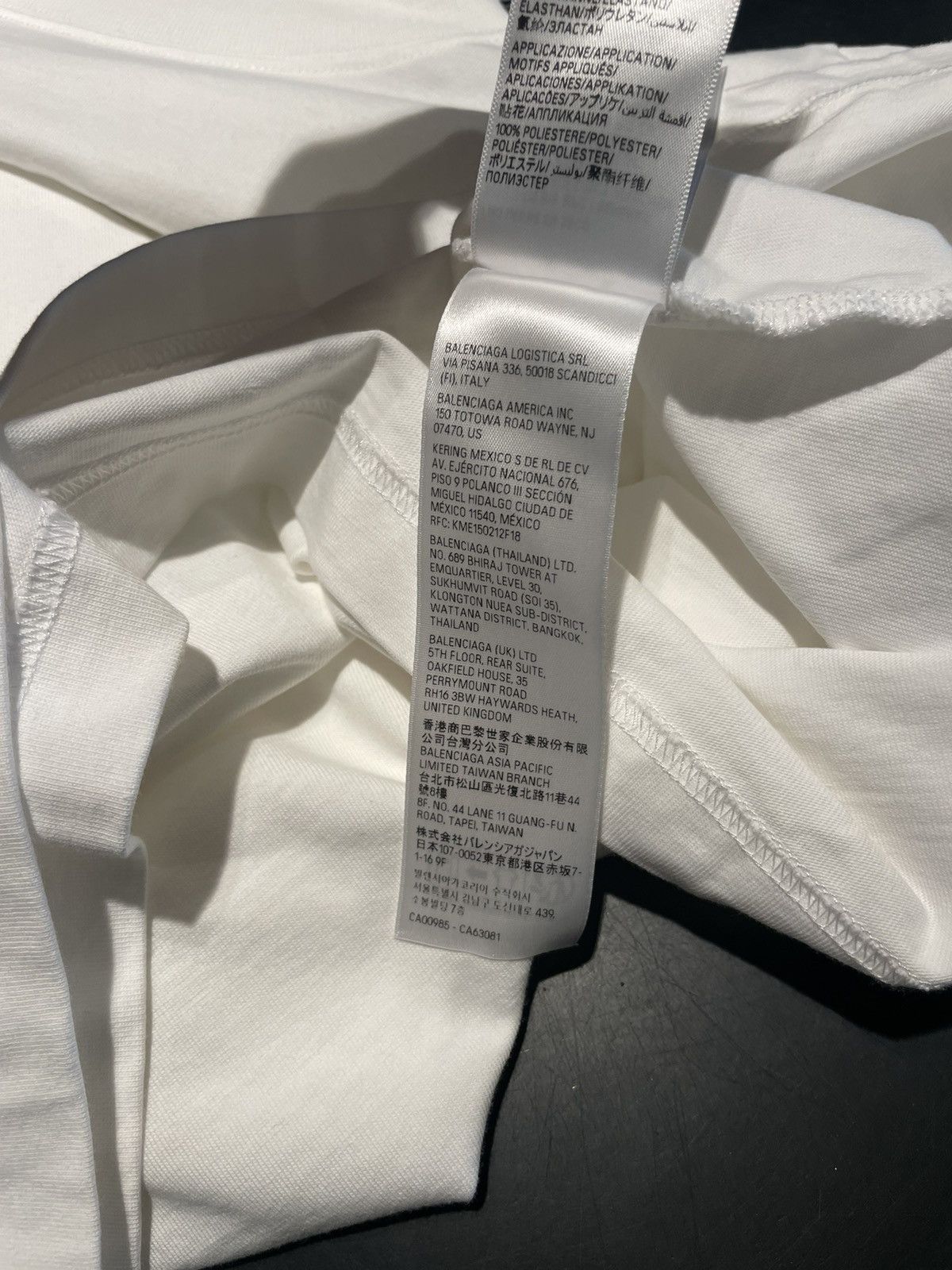 Balenciaga SAMPLE STICKER T-SHIRT IN WHITE Size US S / EU 44-46 / 1 - 8 Thumbnail
