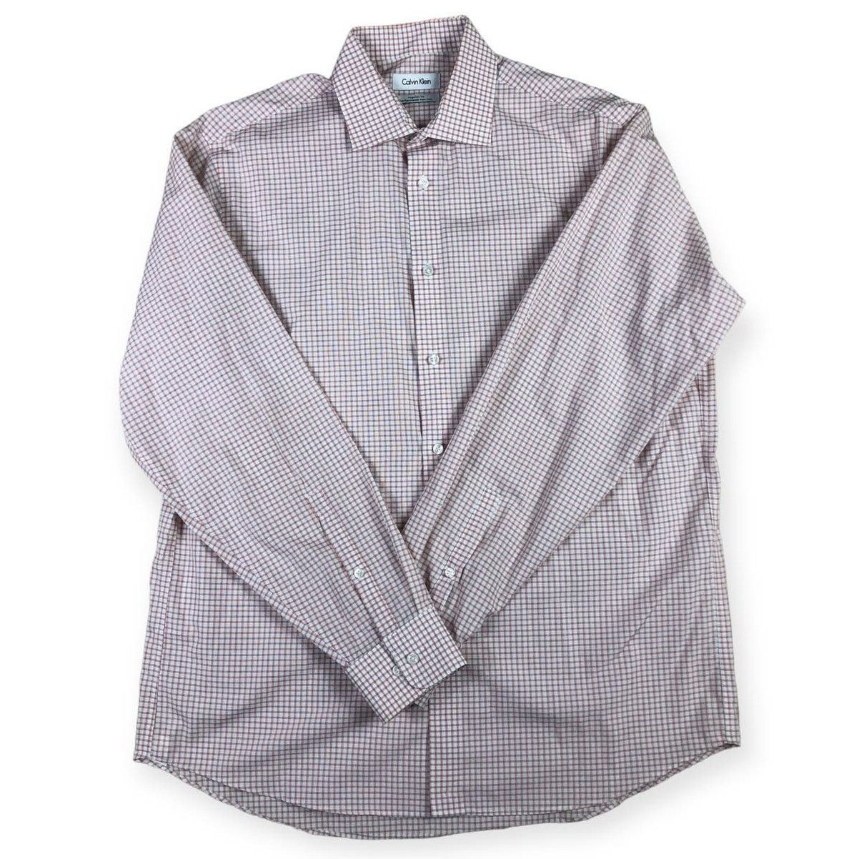 Calvin Klein Calvin Klein Regular Fit Performance non-iron 16 34/35 Size US M / EU 48-50 / 2 - 1 Thumbnail