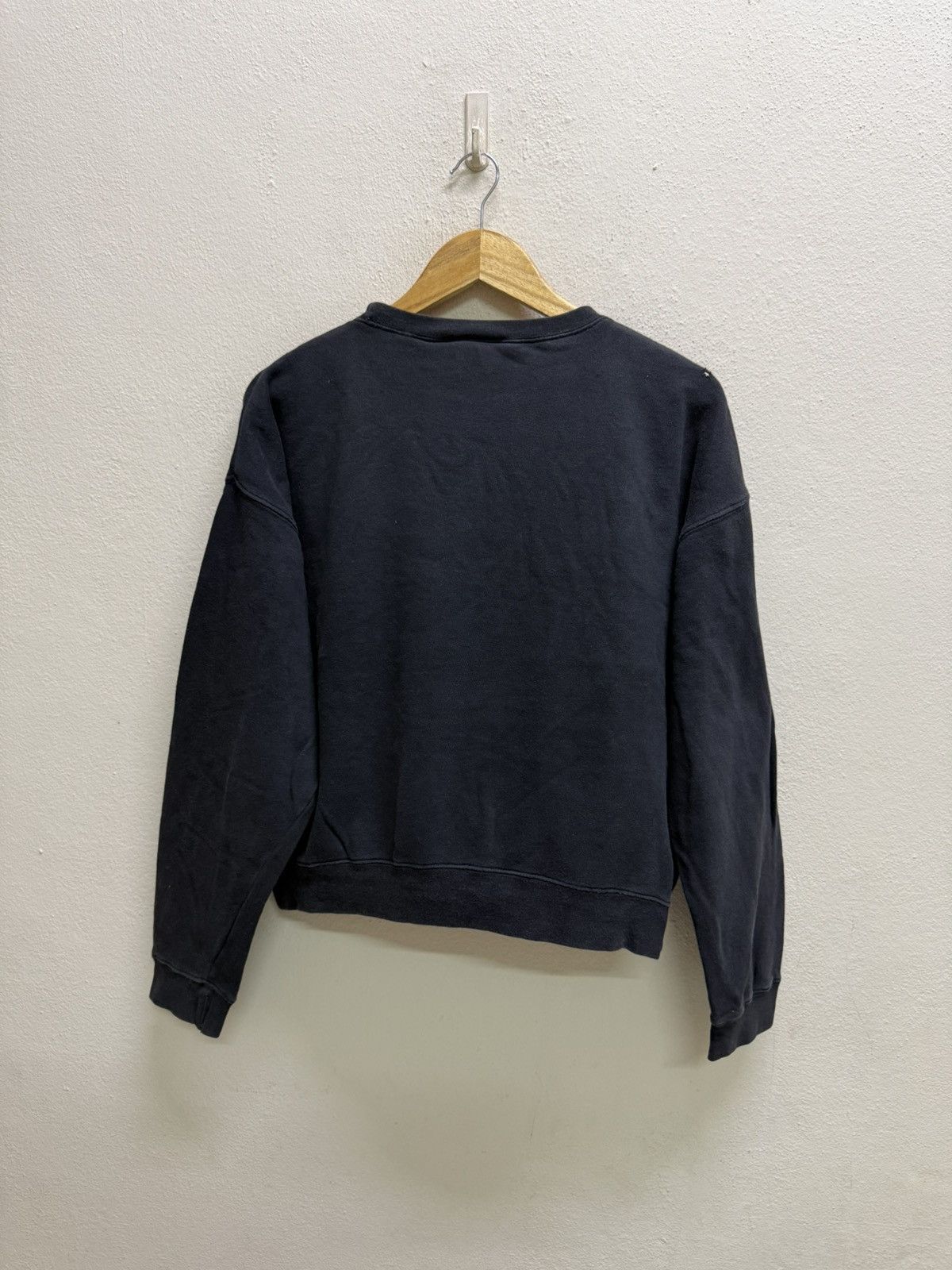 Armani Exchange Armani Exchange Biglogo Cropped Sweatshirt Size L / US 10 / IT 46 - 16 Thumbnail