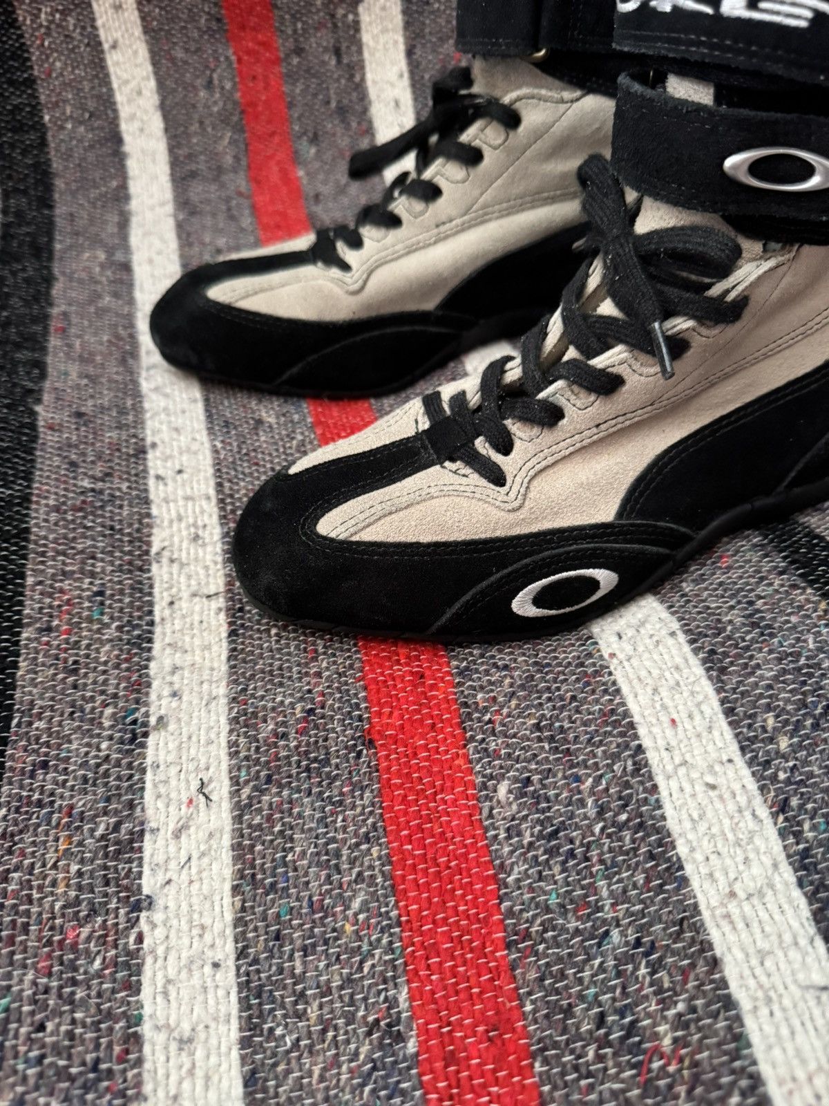 Vintage Vintage 2005 Oakley Racing Boxing y2k Suede Hi Sneakers Size US 7.5 / IT 37.5 - 7 Thumbnail
